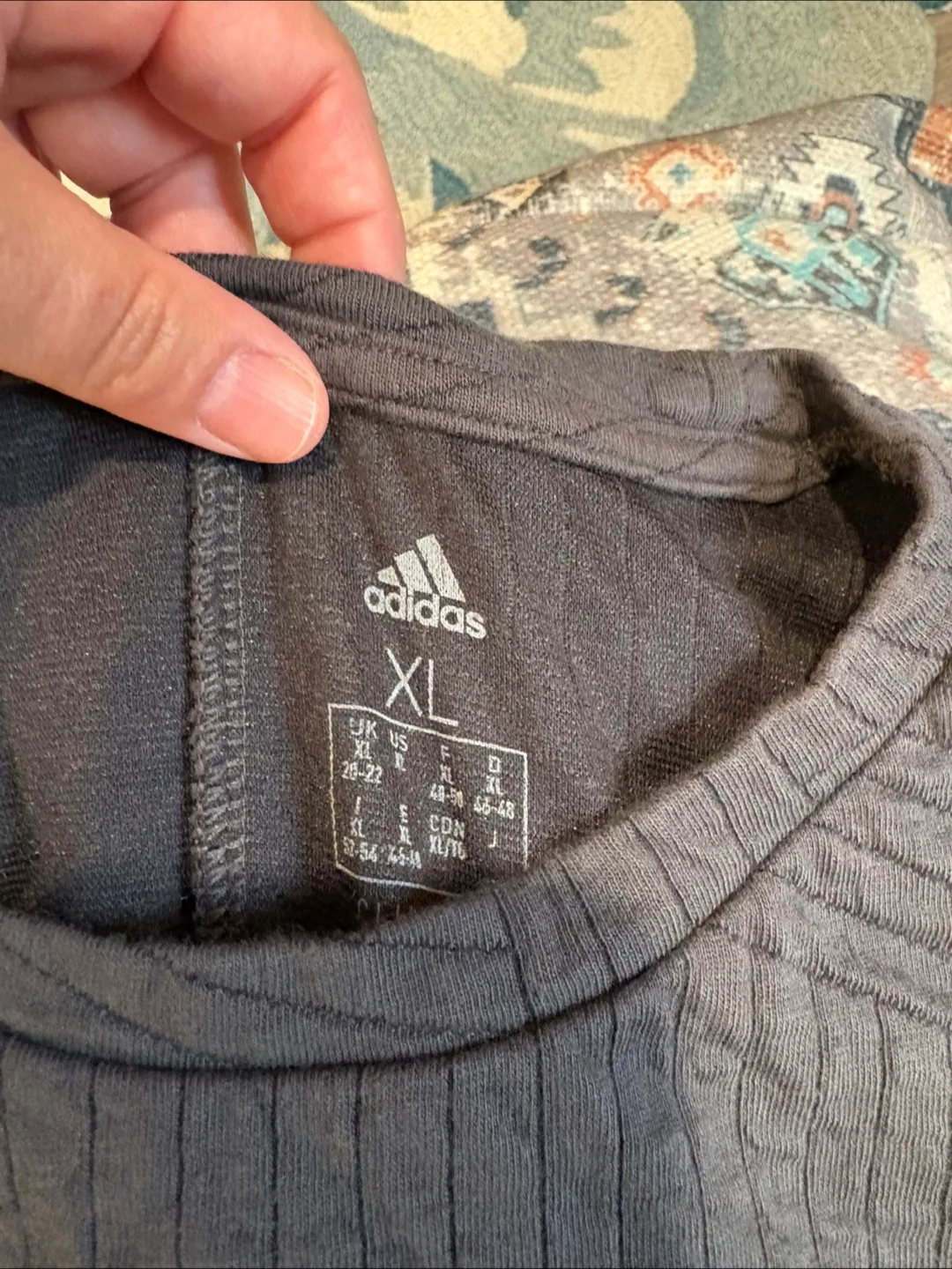 Adidas XL Top - Grey image indicator(2)