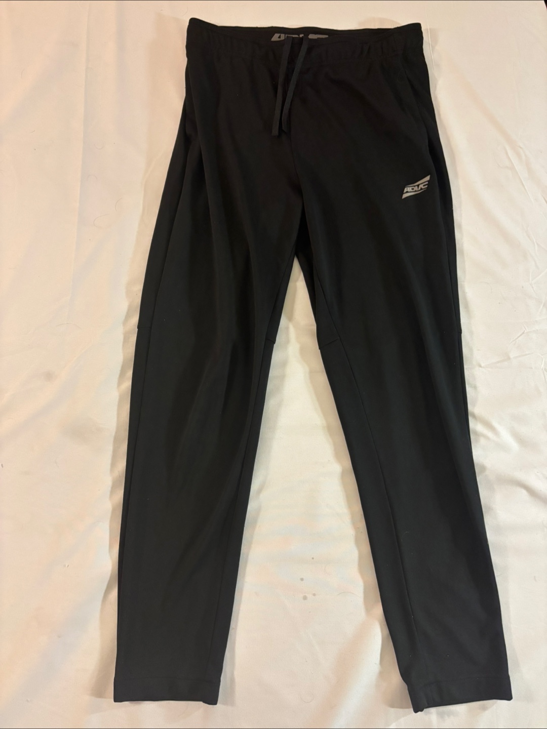 Lefties Black Joggers pants - Size Small fit