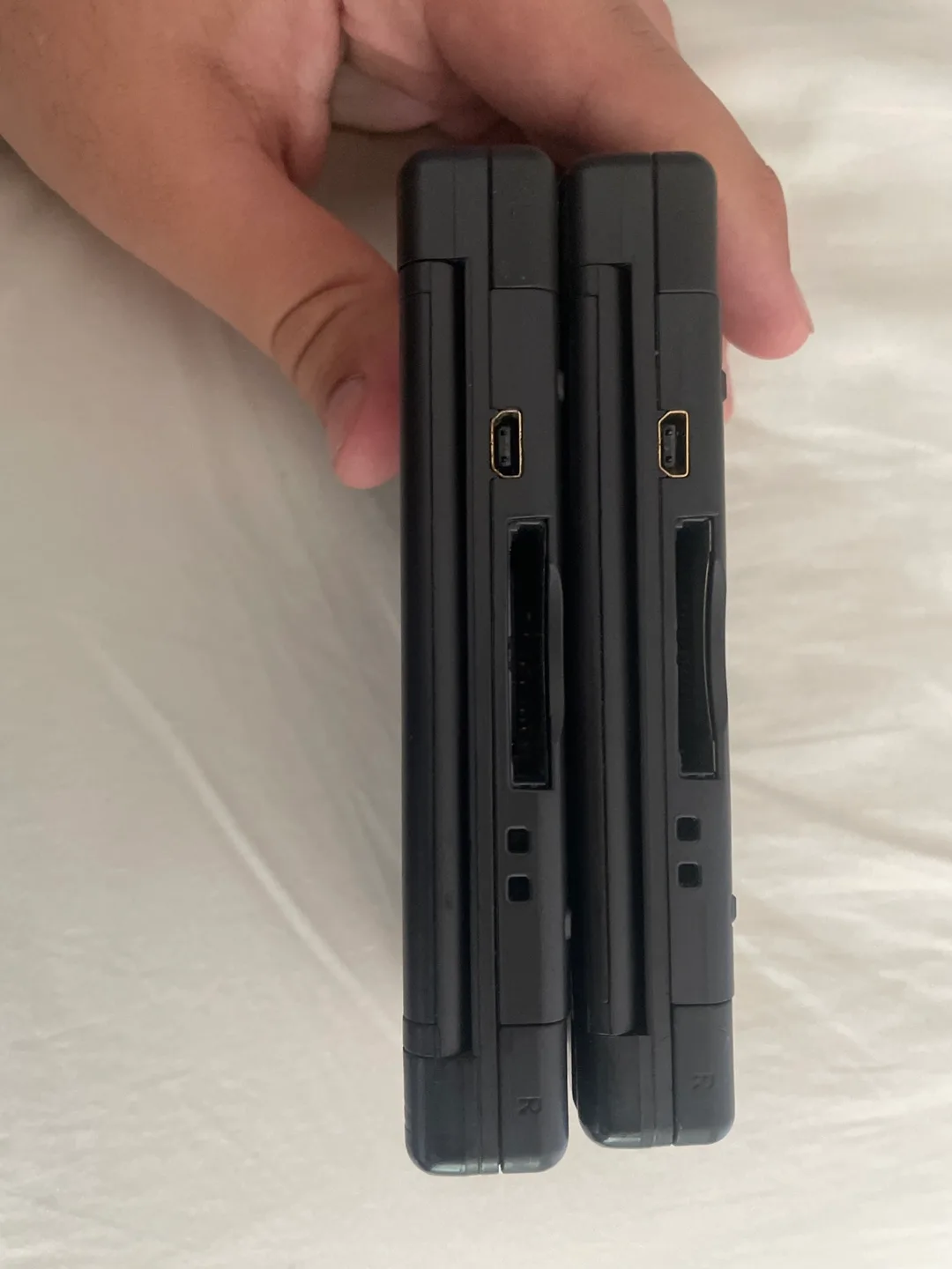 2 ds lites for parts and repair image indicator(4)