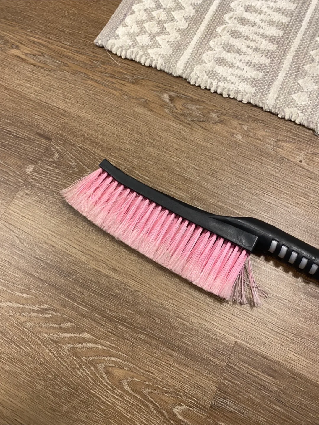 Pink Car Snow Brush image indicator(2)