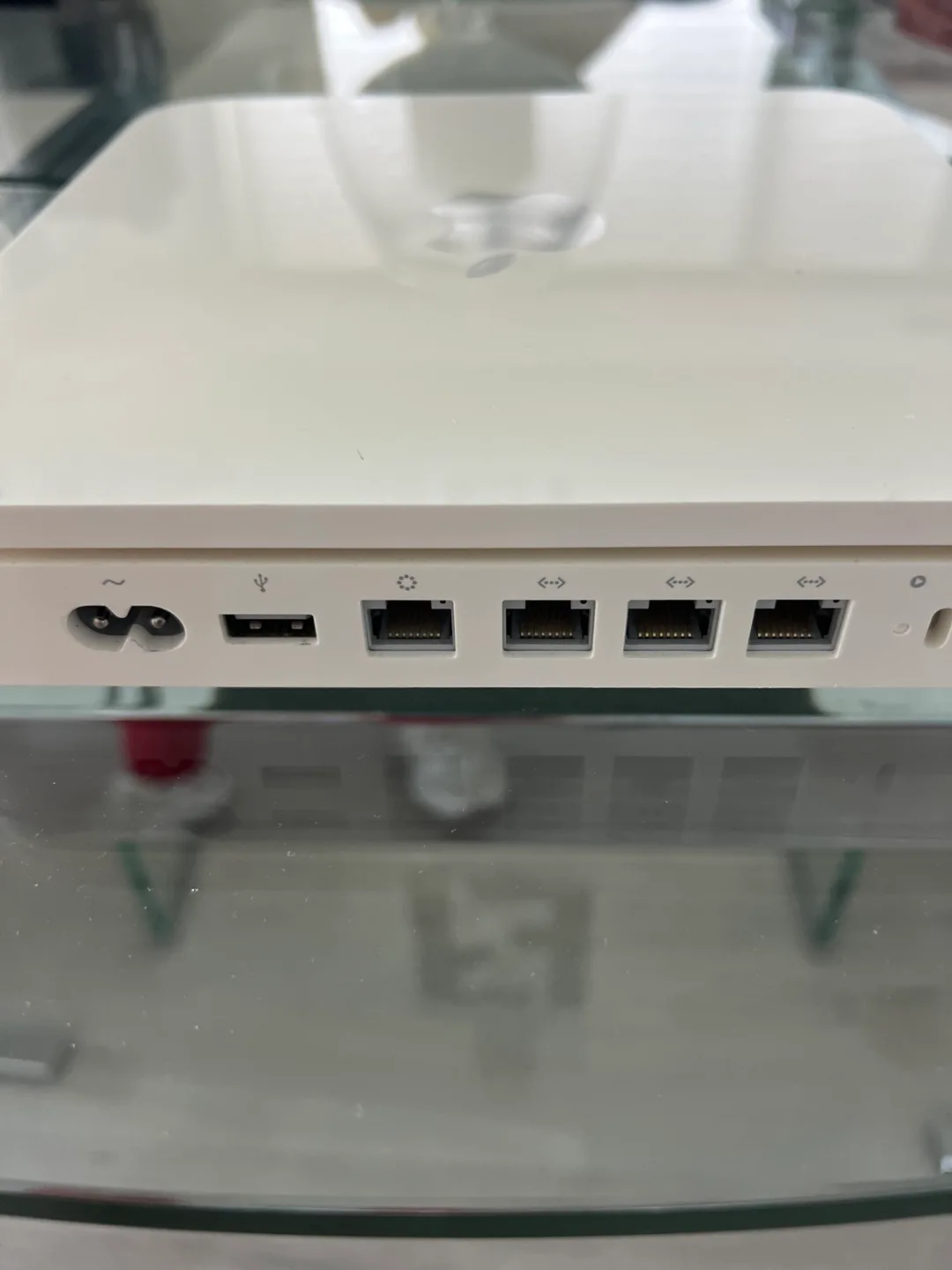 Apple AirPort Extreme Base Station A1143 image indicator(2)