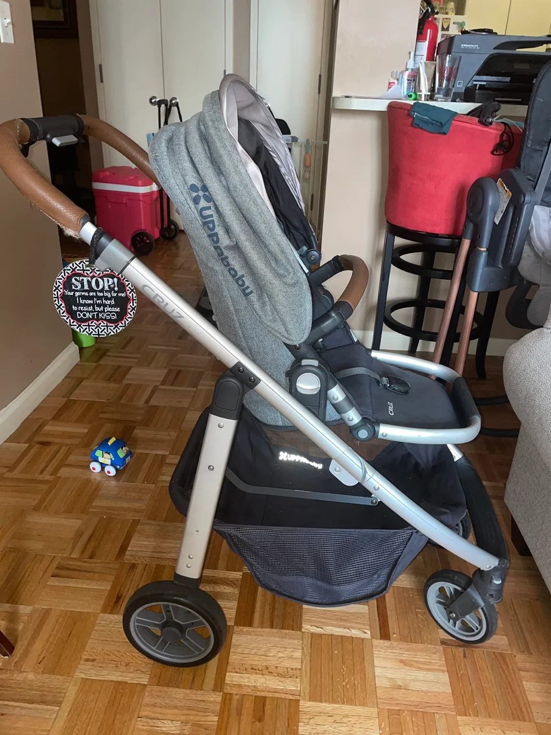 Uppababy stroller Cruz  with car seat image indicator(4)