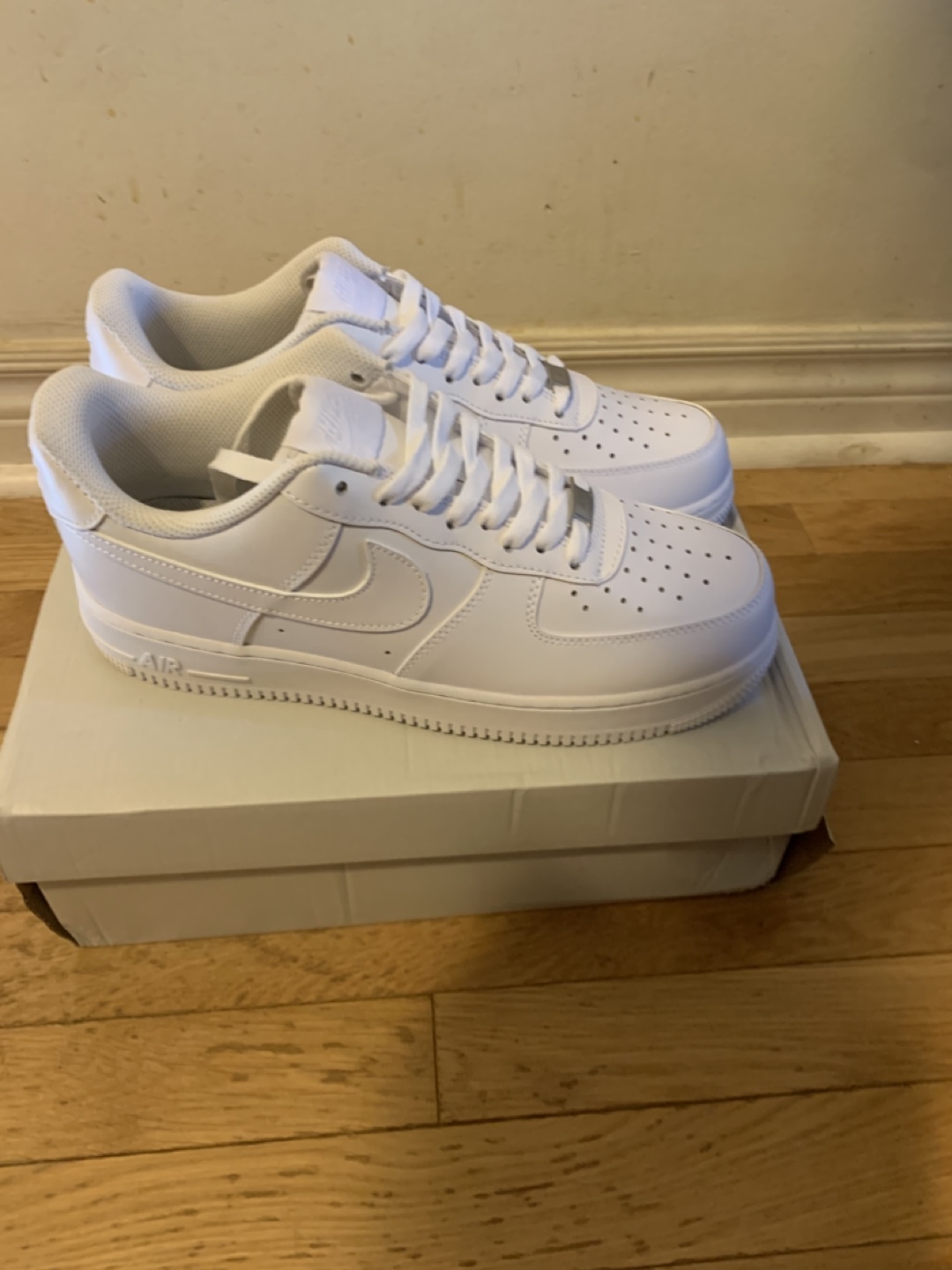 New Nike Air Force 1 Low '07 - White size 10