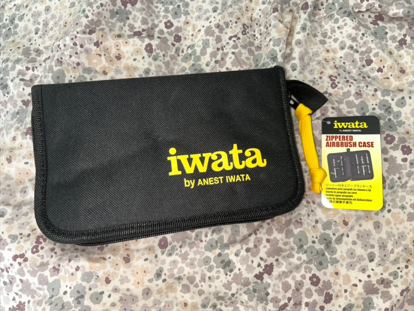 Iwata Zippered Airbrush Case thumbnail