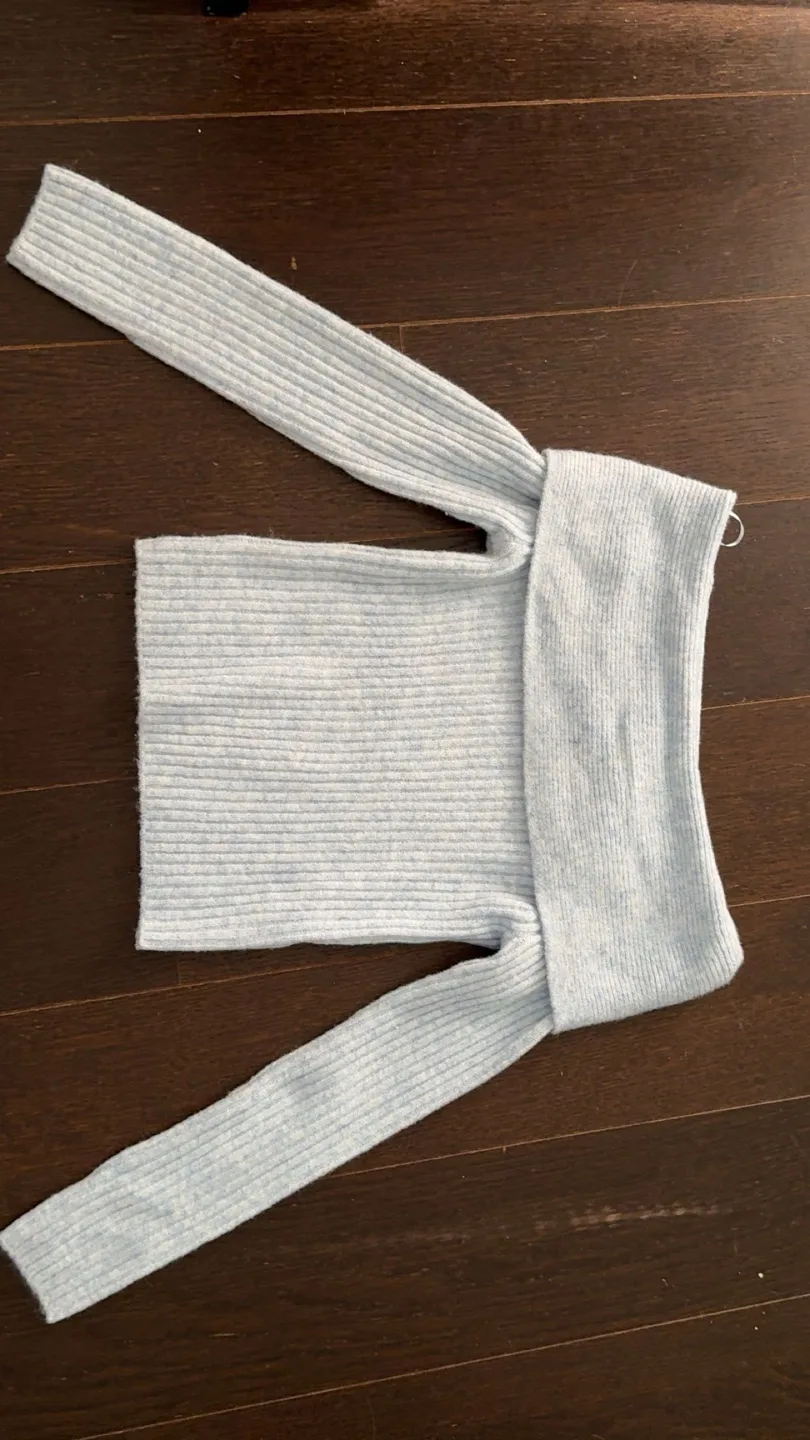 Dynamite Heavenlyarn Laura Off Shoulder Sweater thumbnail