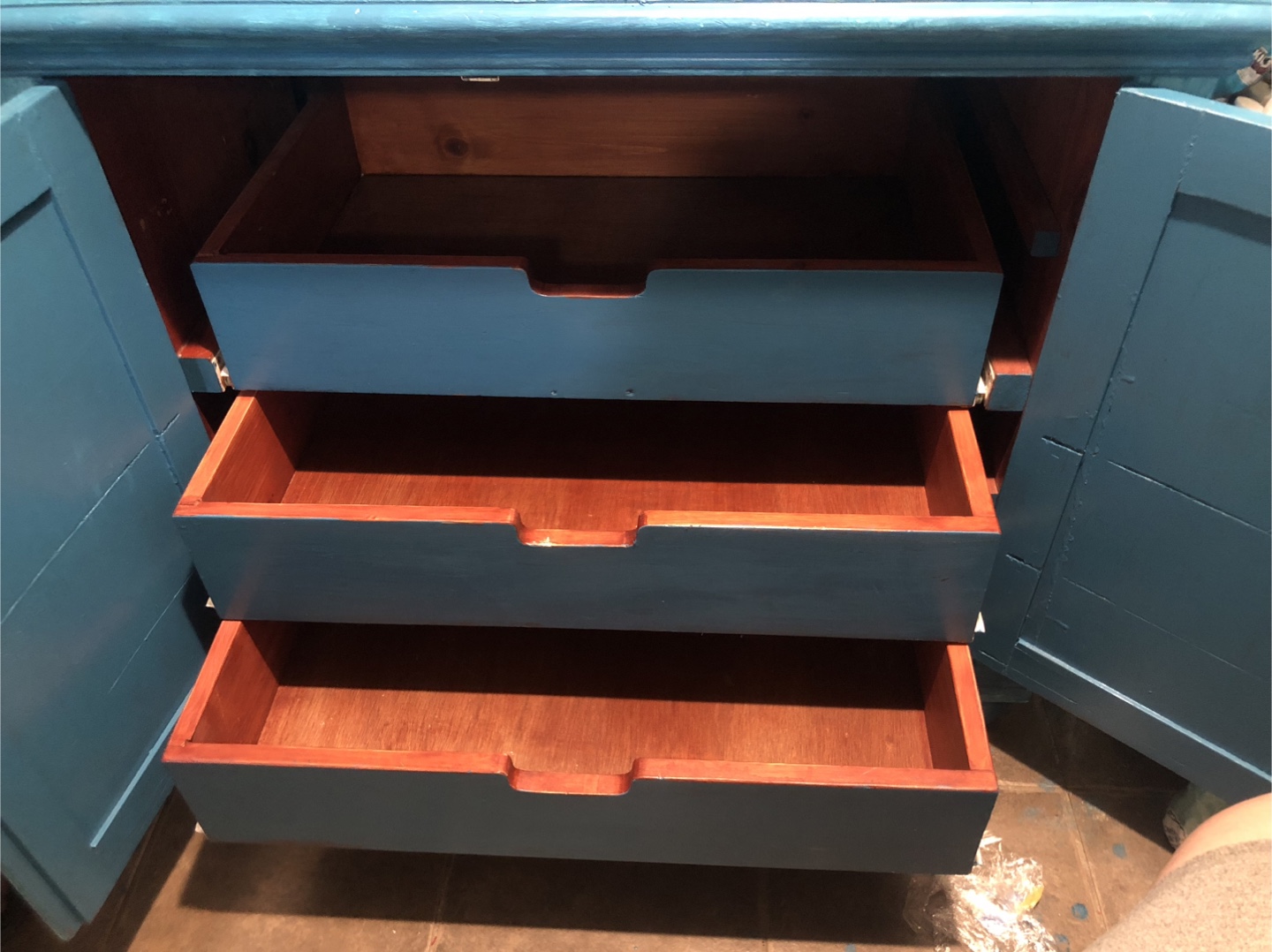 Vintage turquoise Painted Cabinet with Drawers - photo 5