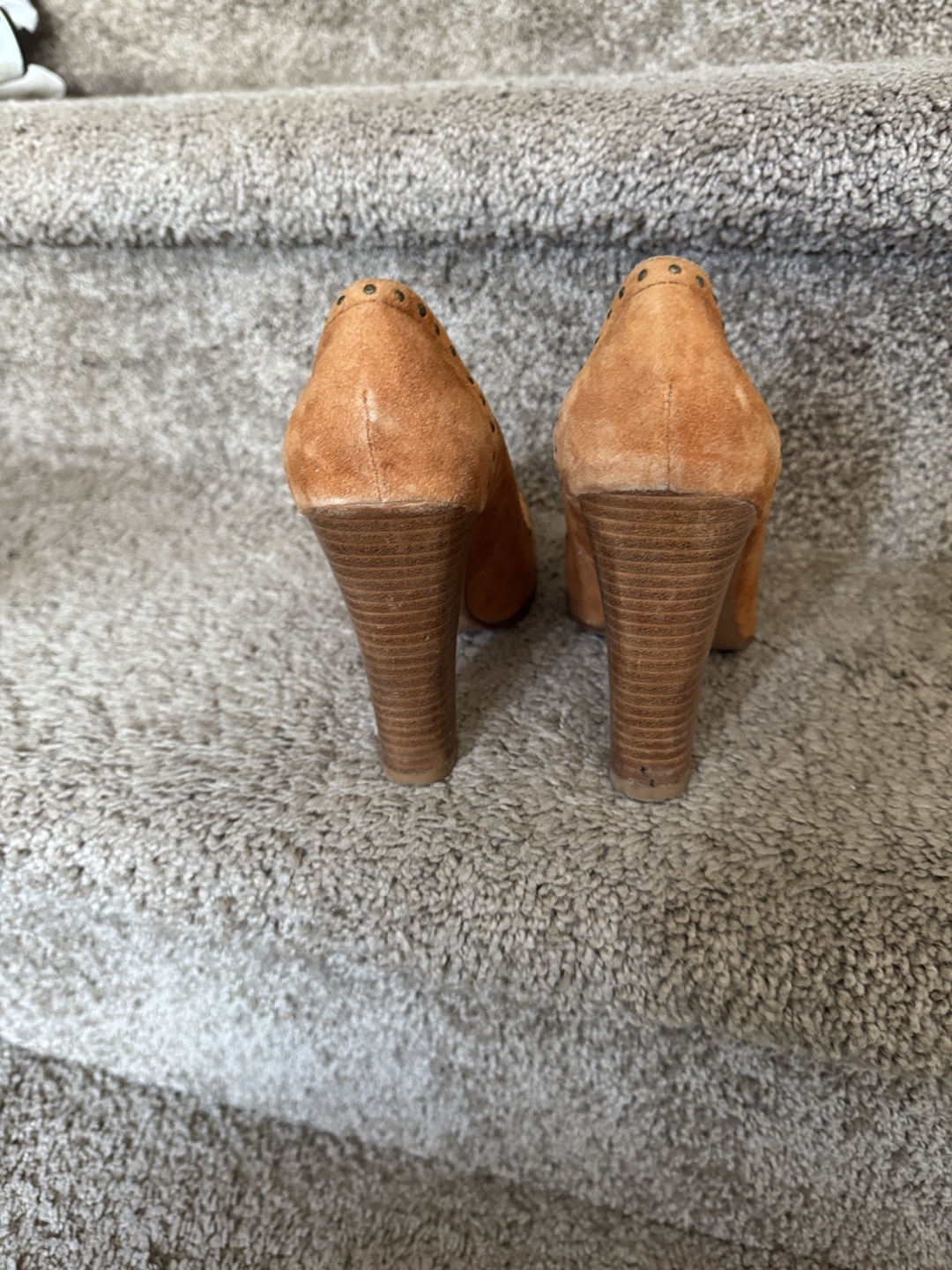 Vintage Italian Brown Suede Heels - Size 35 - photo 2