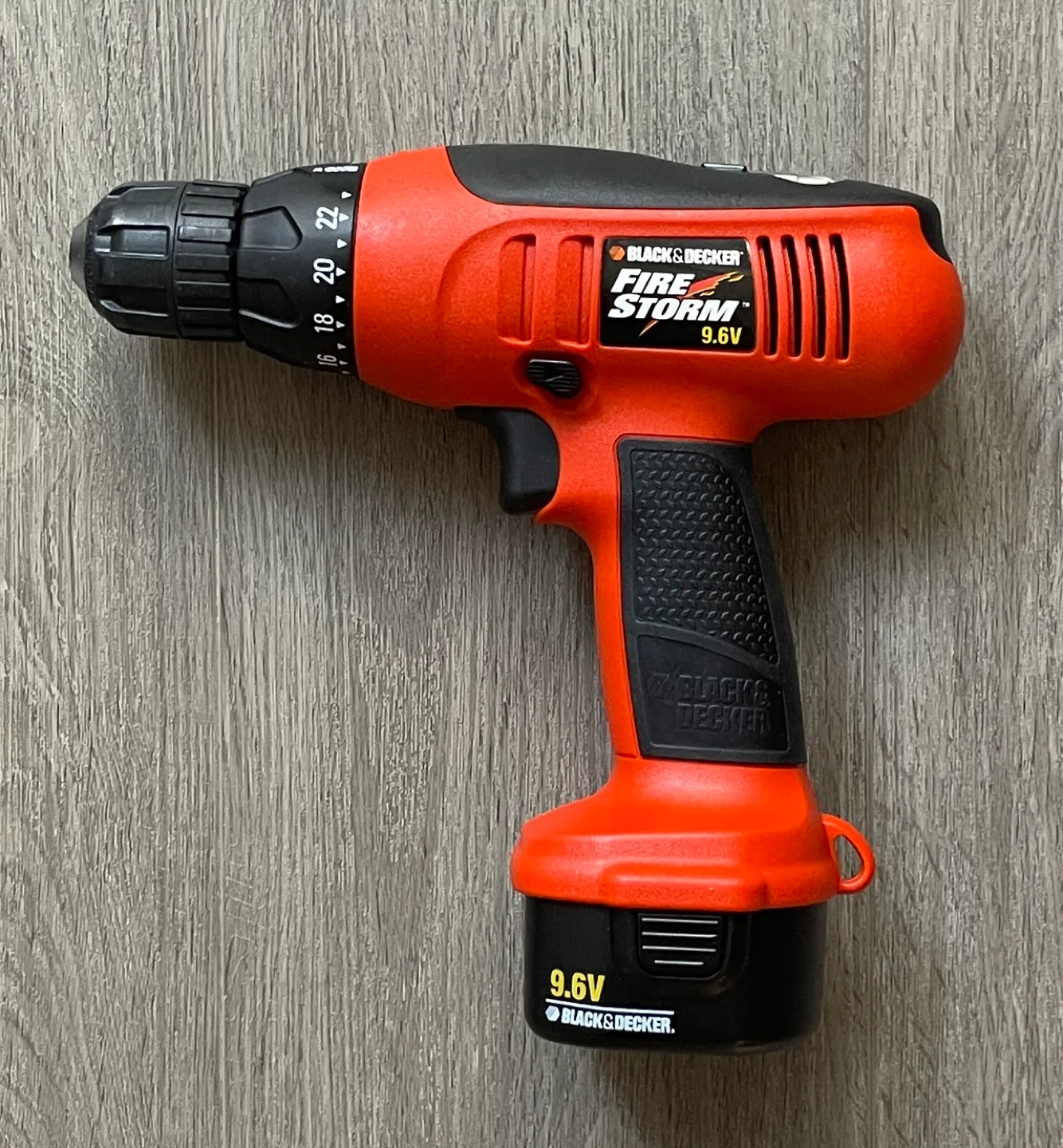 Black & Decker Firestorm 9.6V Cordless Drill image indicator(3)