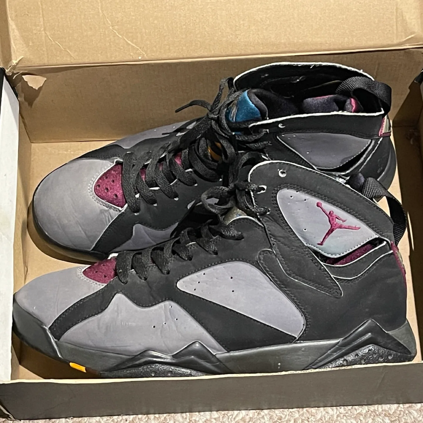 Air Jordan 7 Retro Black/Grey - Size 11 image indicator(3)