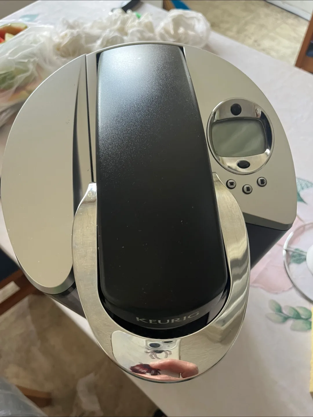 Keurig Coffee Maker - Black/Silver image indicator(4)