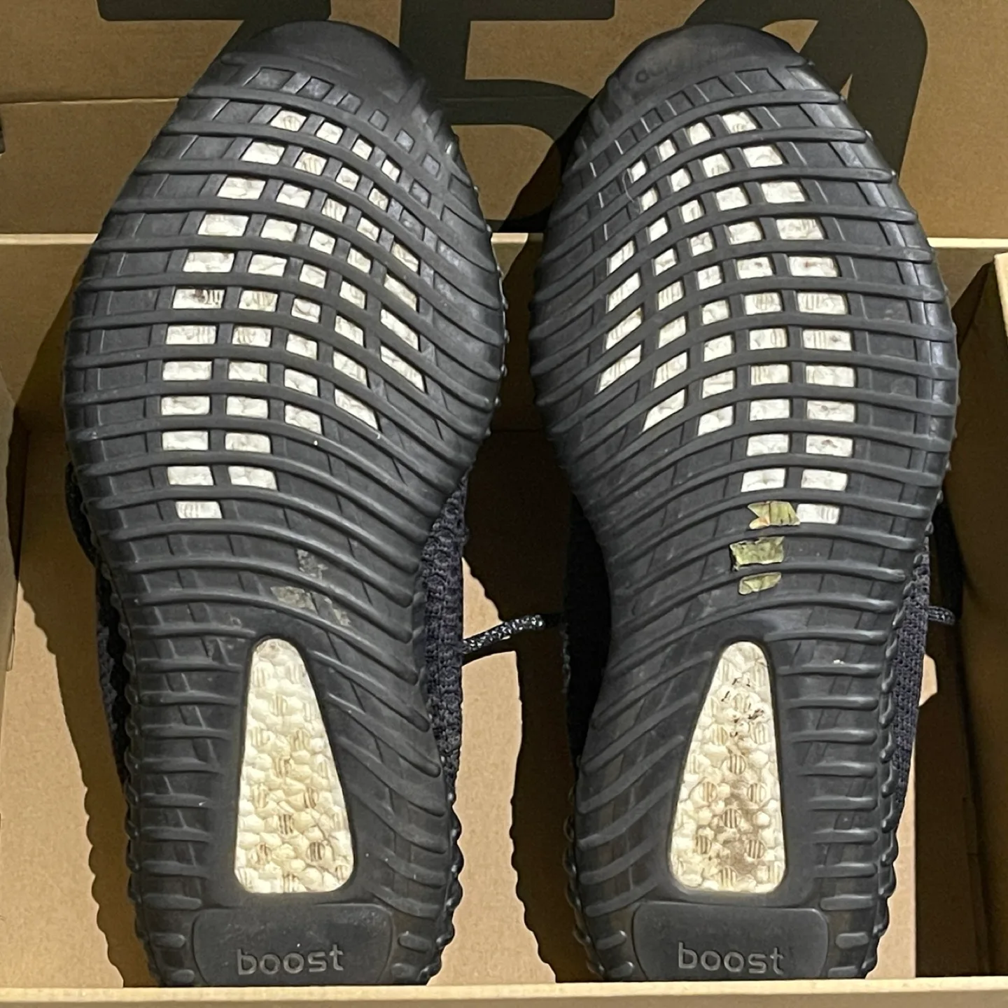 Adidas Yeezy Boost 350 V2 Black Size 11 image indicator(5)