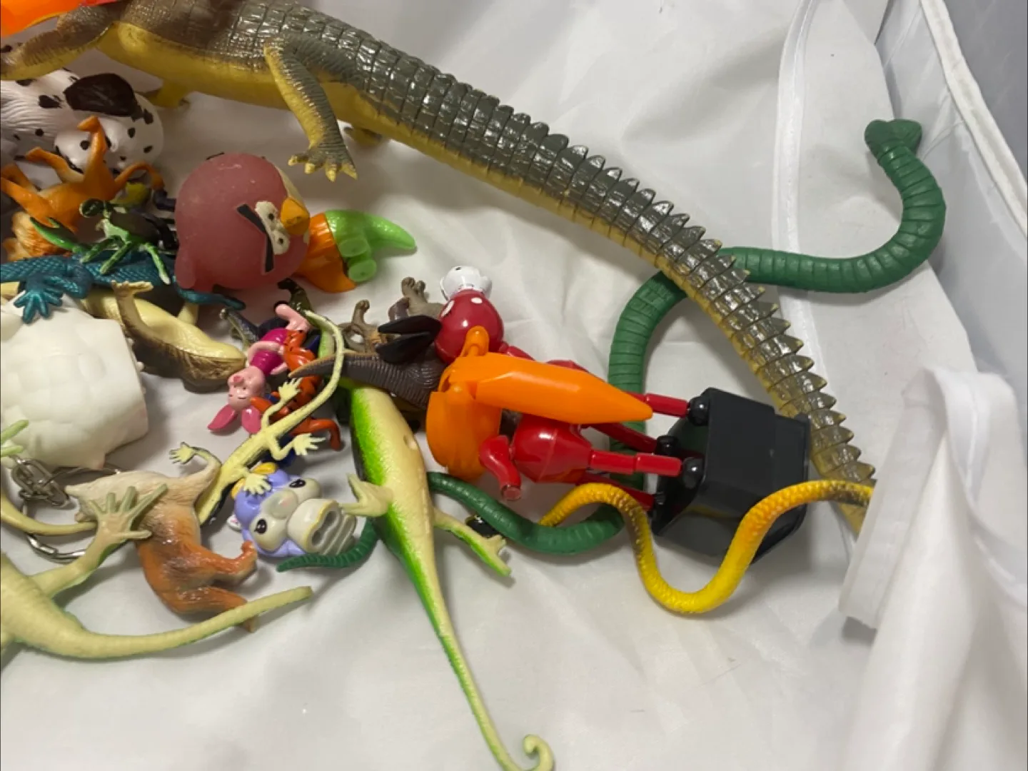 38 Assorted Animal Figures Mix Lot image indicator(3)