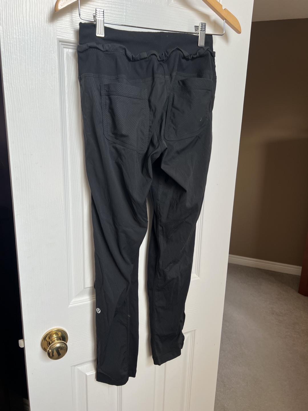 Lululemon dance studio pants- Size 4 - photo 2