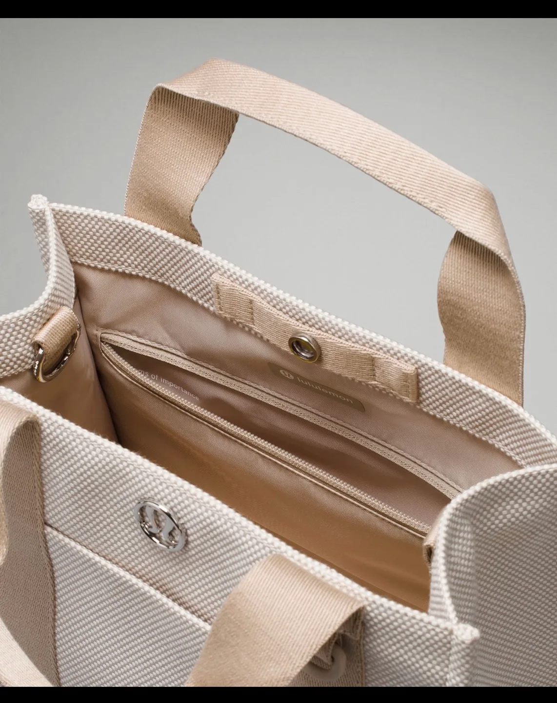 *New** Lululemon Ivory/Beige 2 tone canvas mini Tote Bag image indicator(3)