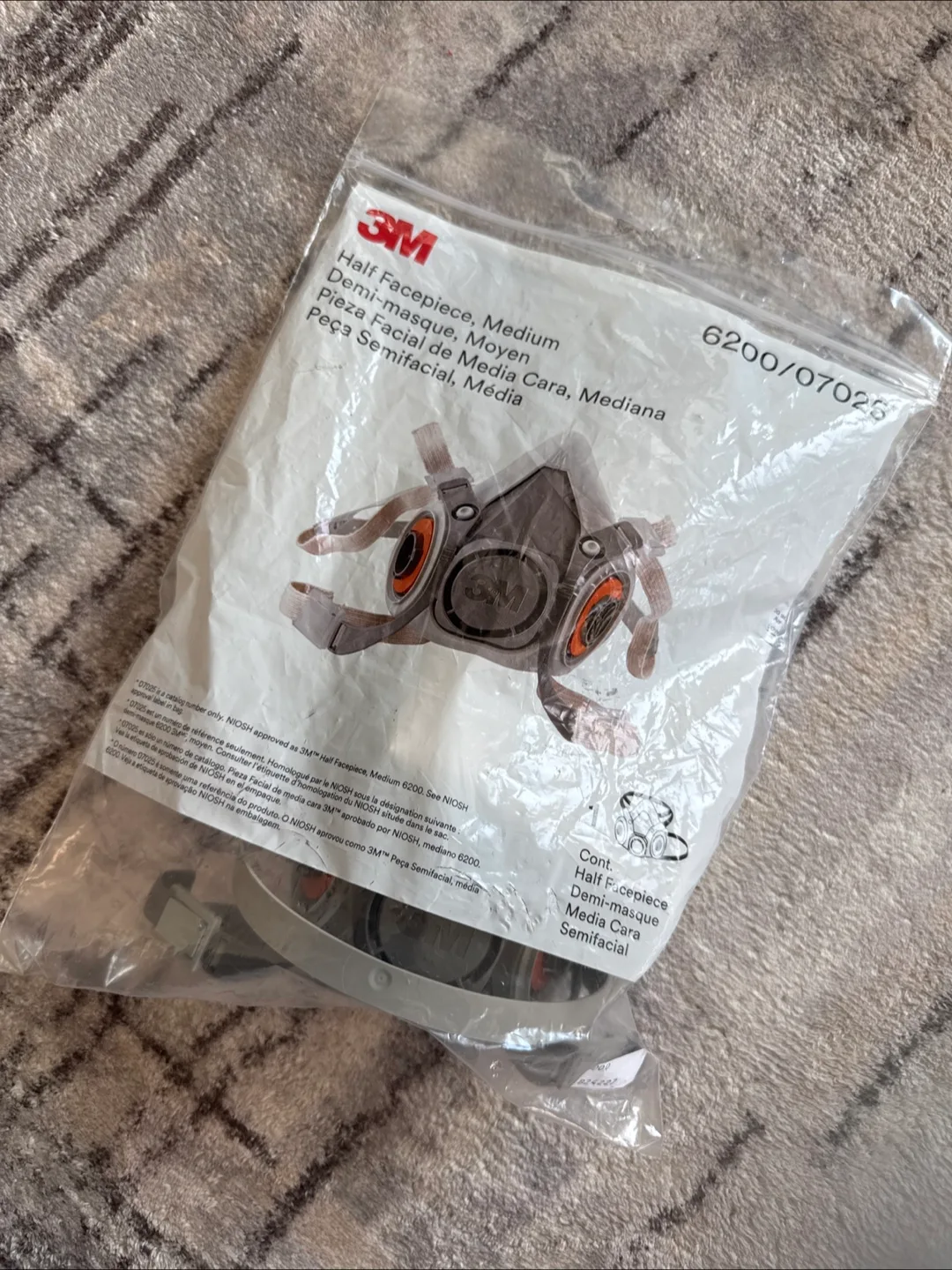 3M Half Facepiece Respirator, Medium thumbnail