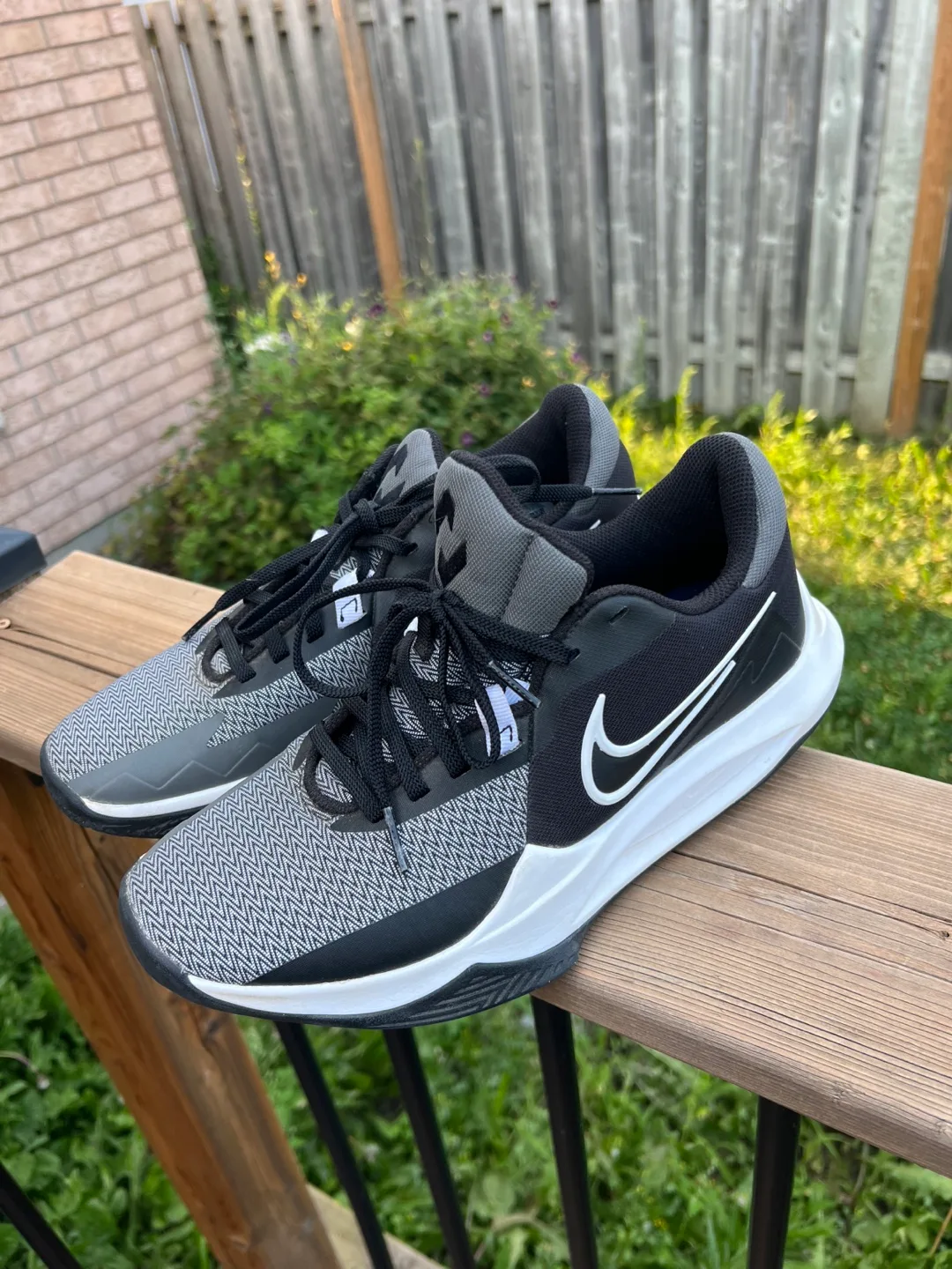 Mens Nike Precision 6 Shoes - size 8 thumbnail