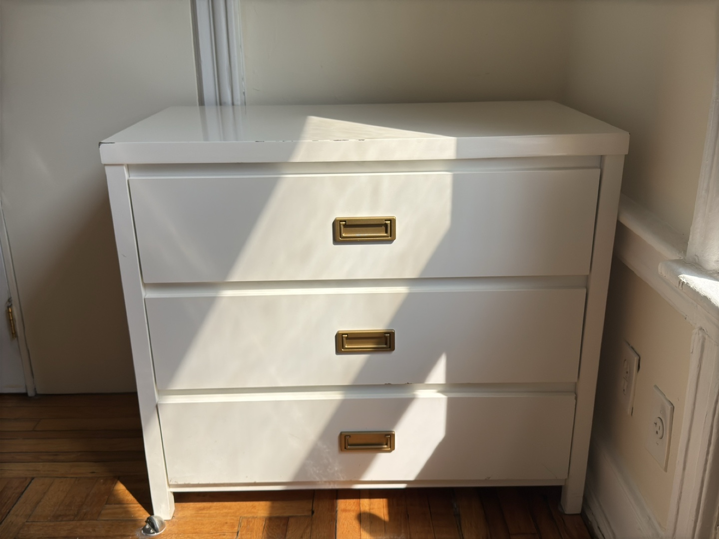 White 3-Drawer Dresser