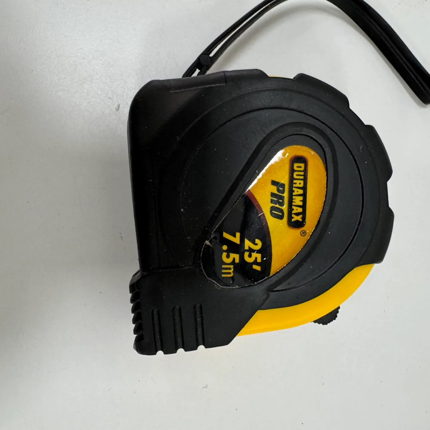 Duramax Pro 25ft / 7.5m Measuring Tape – Used thumbnail