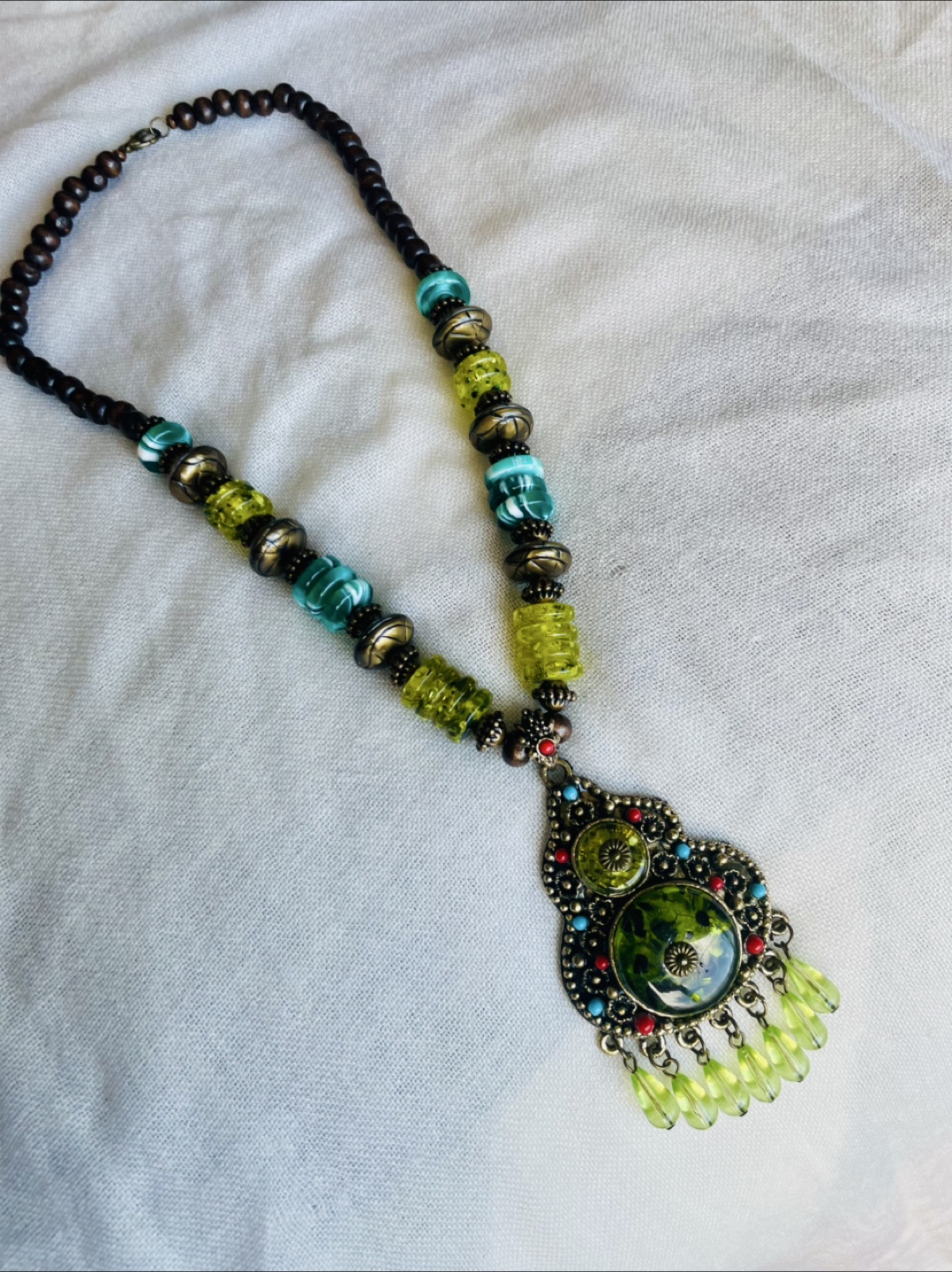 Boho Style Green Pendant Necklace