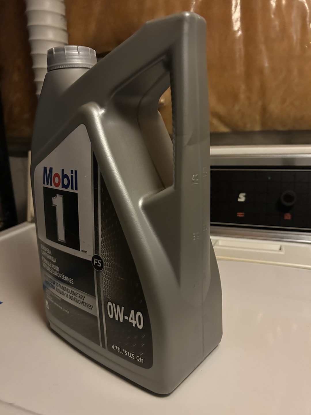 Mobil 1 0W-40 European Car Formula Motor Oil - photo 2