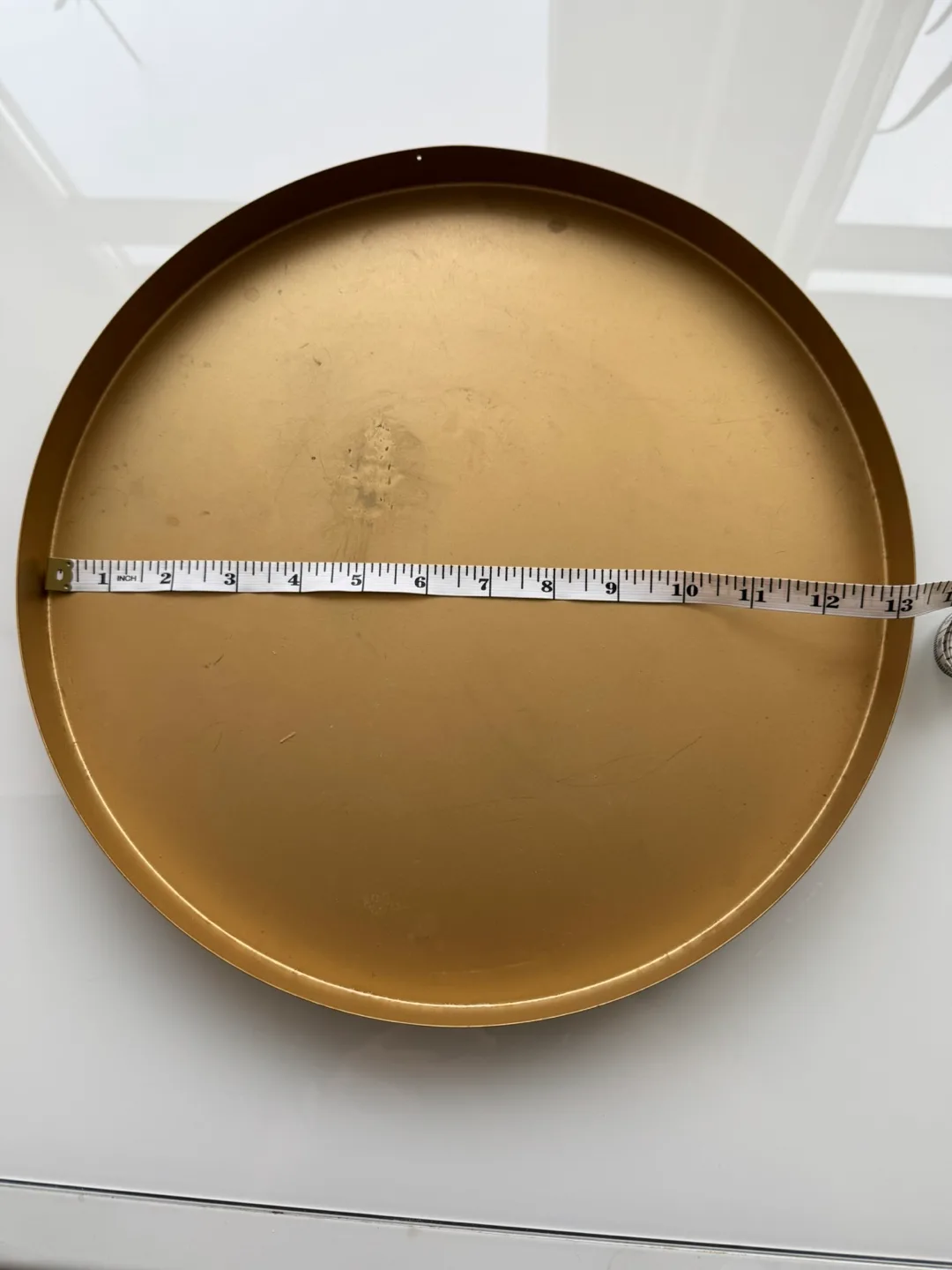 Bouclair Round Gold Metal Tray image indicator(4)