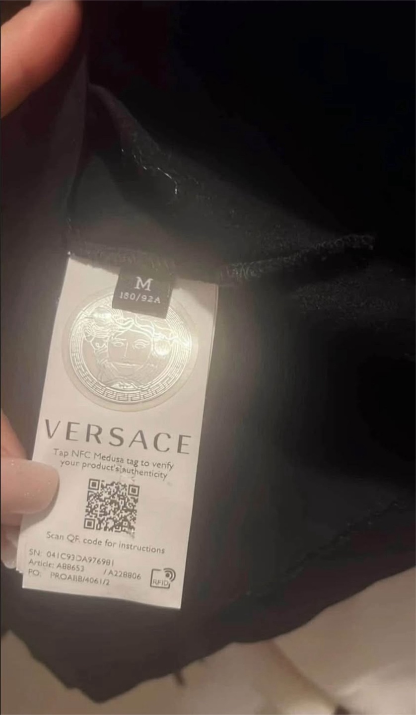 Versace Medusa T-shirt, Size M - photo 2