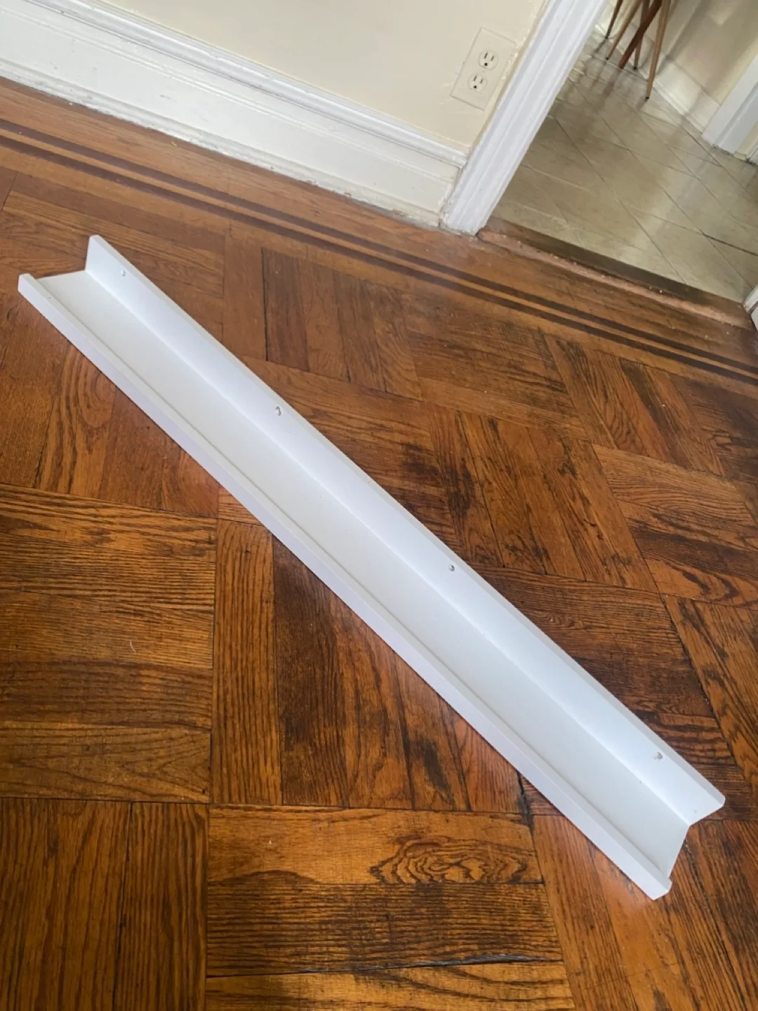 White Hanging Shelf thumbnail