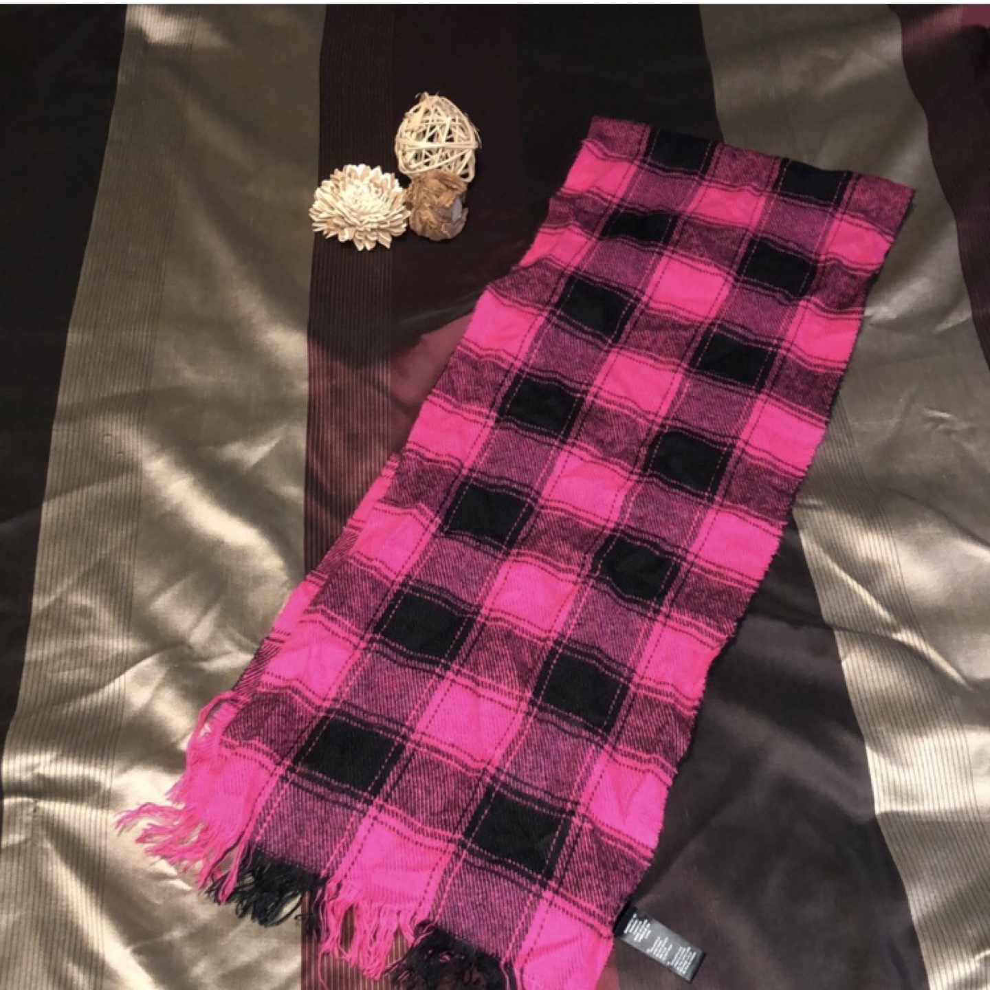 Pink & Black Plaid Scarf 🧡