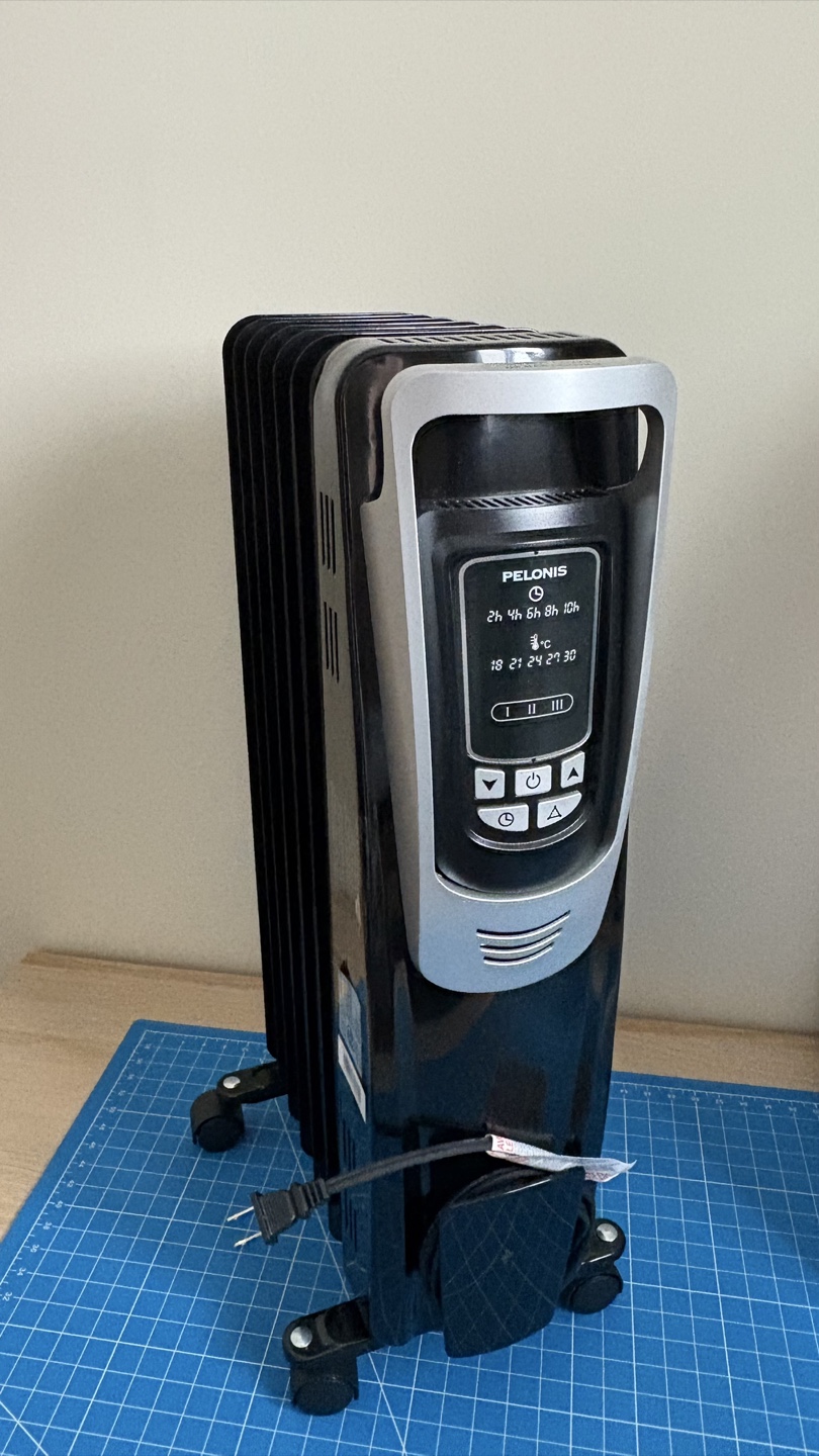 Pelonis Oil Filled Radiator Heater - photo 3