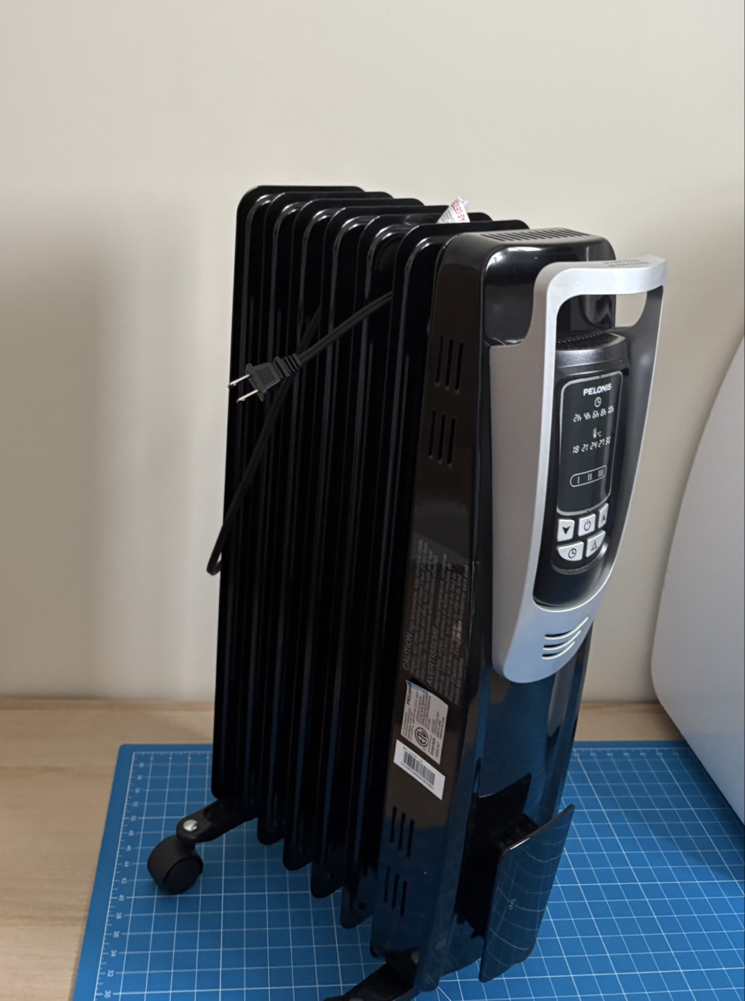 Pelonis Oil Filled Radiator Heater