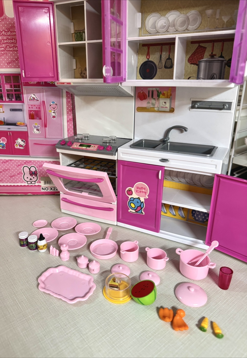 (Negotiable) Hello Kitty Kitchen Playset - Pink