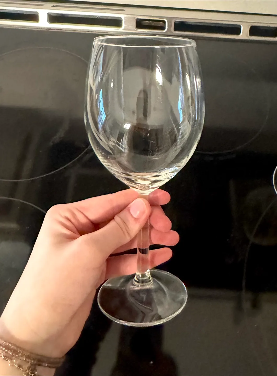 Wine Glasses - Set of 3 image indicator(3)
