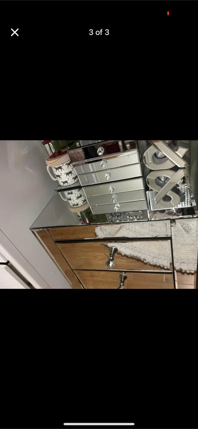 Mirrored 3-Drawer Chest thumbnail
