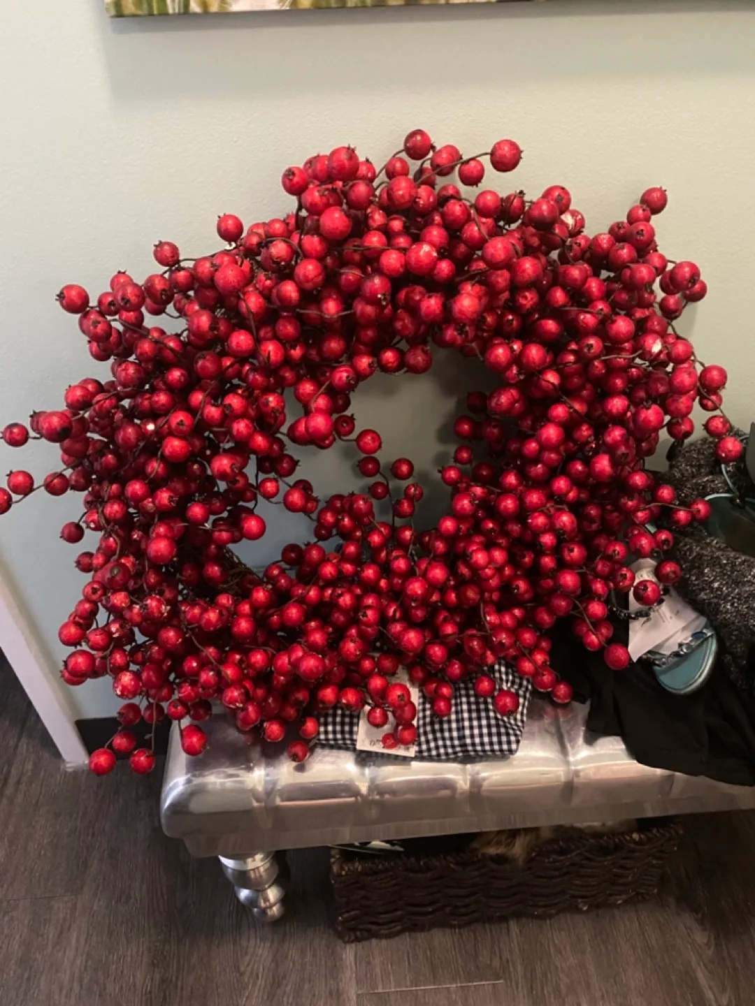 Red Berry Wreath thumbnail