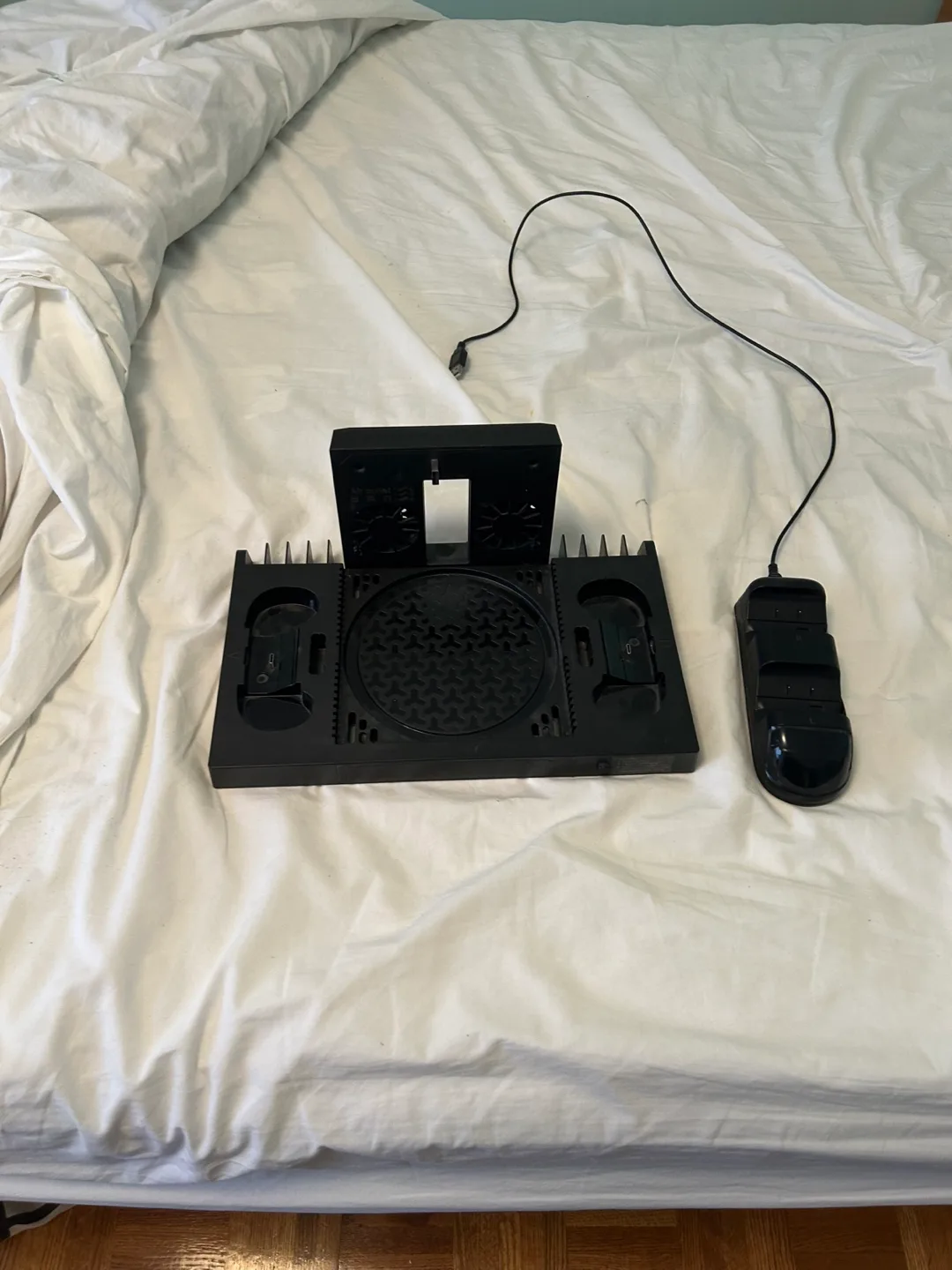 Xbox Series X 1TB SSD Console + Games image indicator(4)