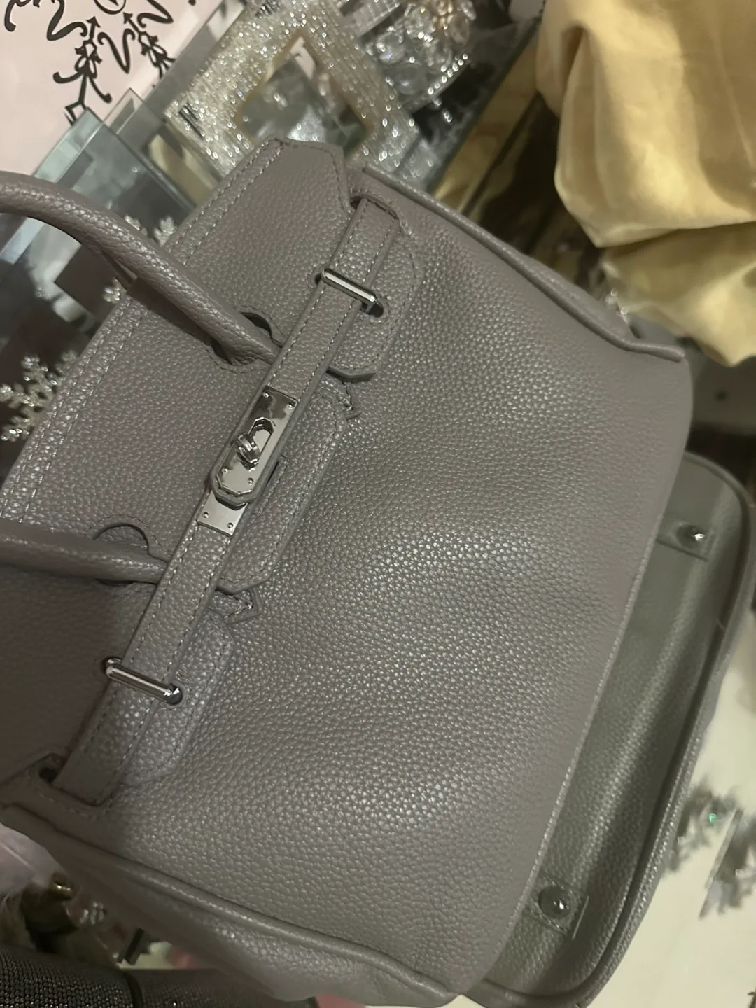 Grey Leather Handbag image indicator(3)