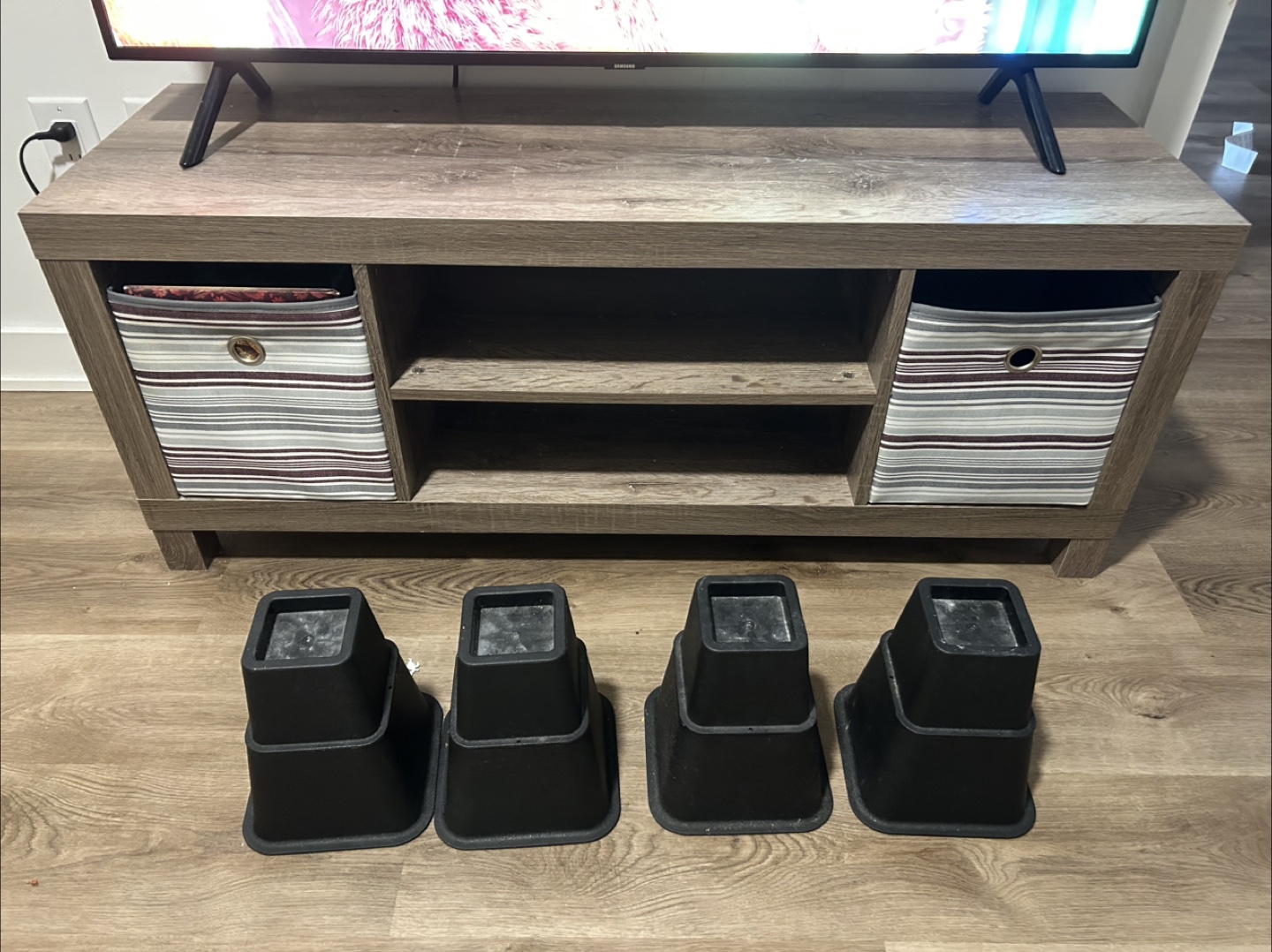 TV Stand + 2 Collapsible Fabric Storage cube + Bed Risers - photo 4