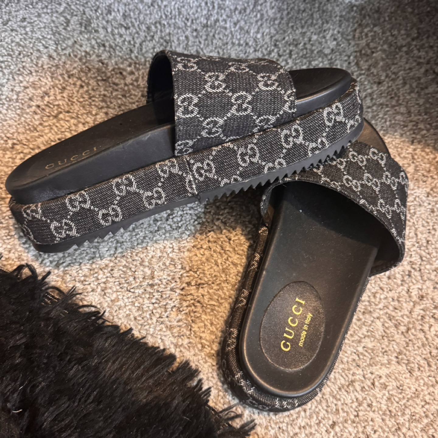 Gucci Platform Slides - photo 2