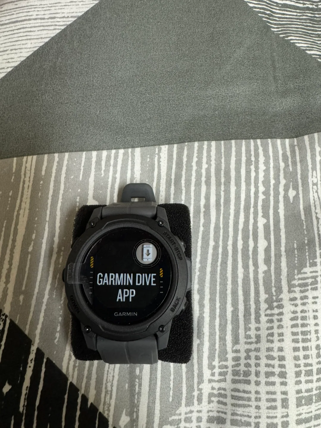 Garmin Descent G1 Dive Computer - Slate Gray thumbnail