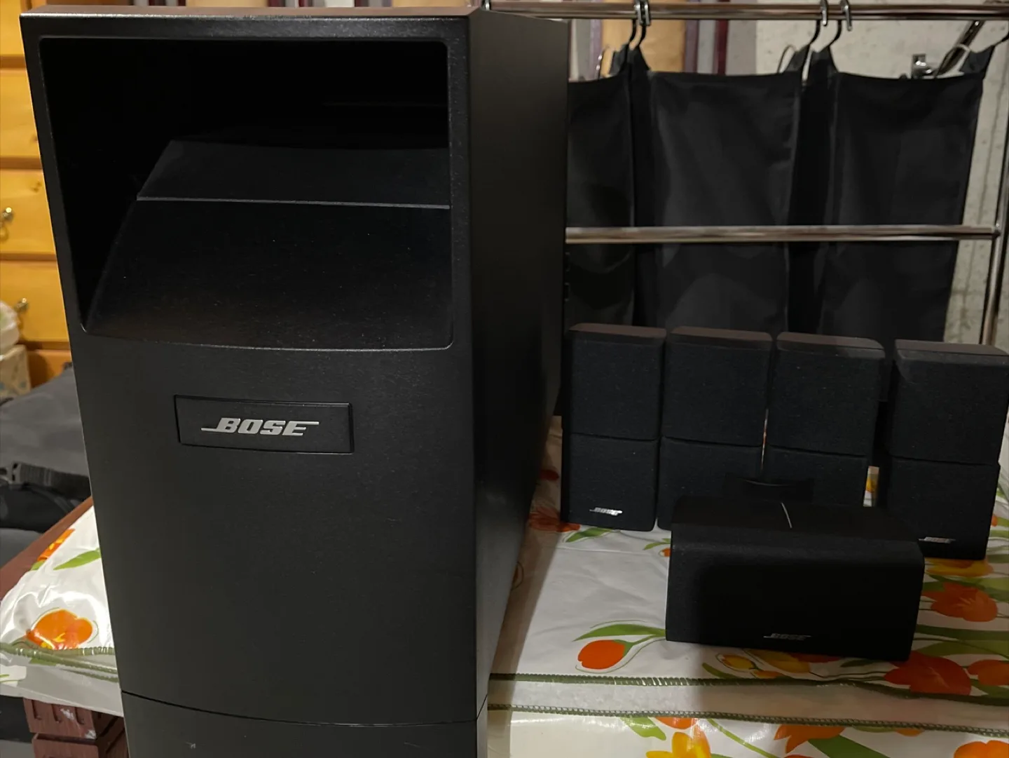 Bose Acoustimass 10 Series IV Home Theatre Speaker System image indicator(2)