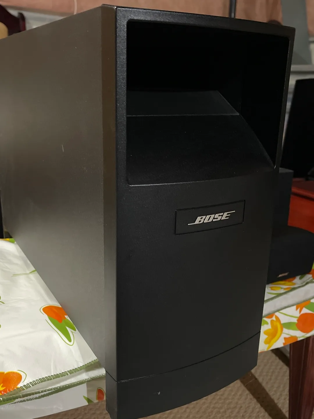 Bose Acoustimass 10 Series IV Home Theatre Speaker System thumbnail
