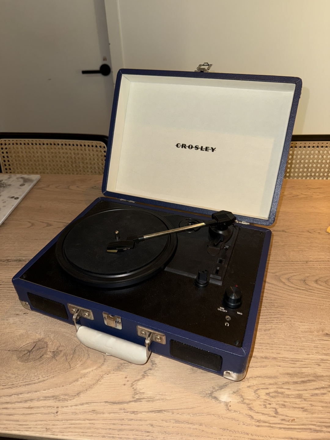 Crosley Navy Cruiser Turntable
