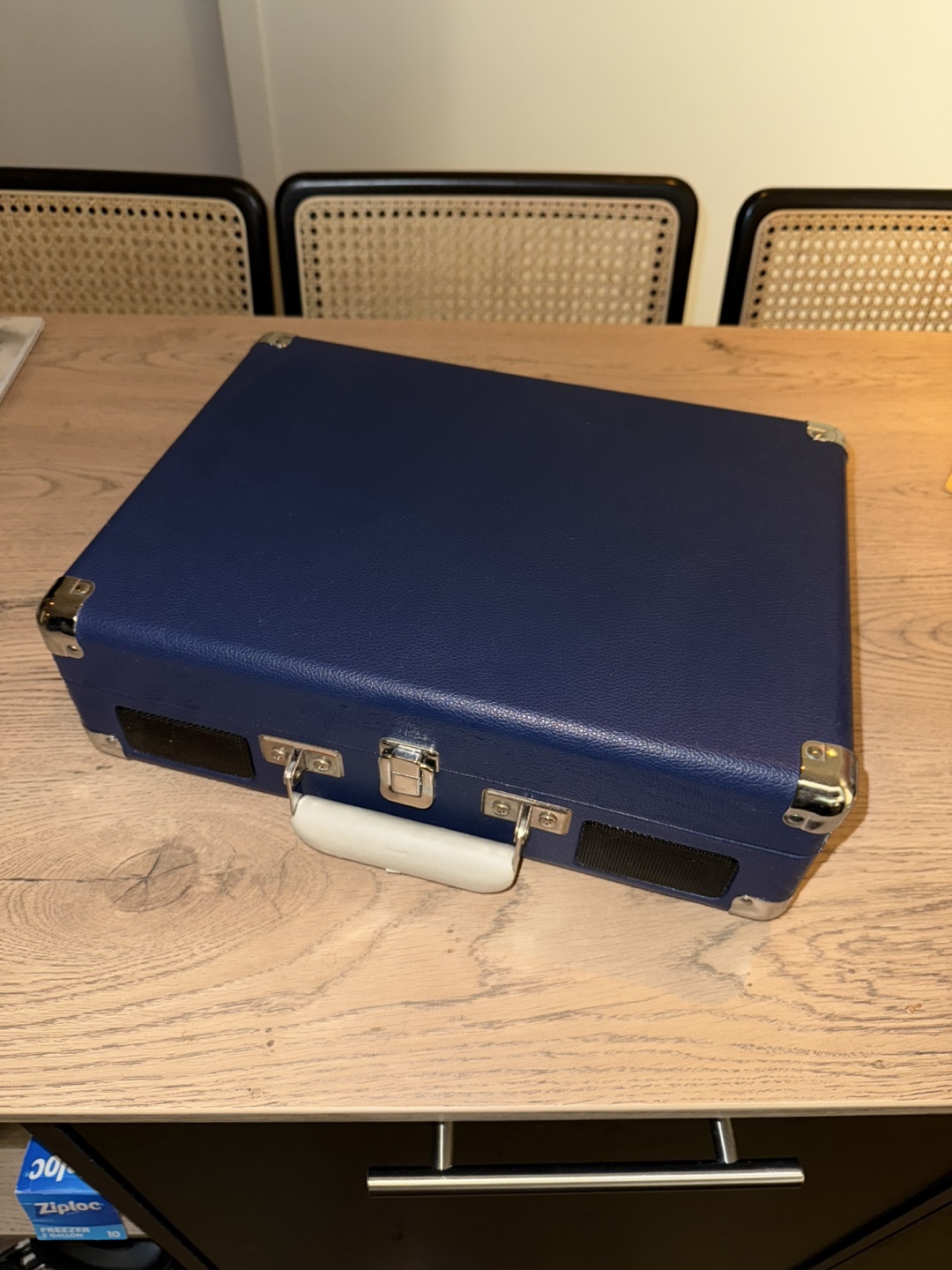 Crosley Navy Cruiser Turntable - photo 2