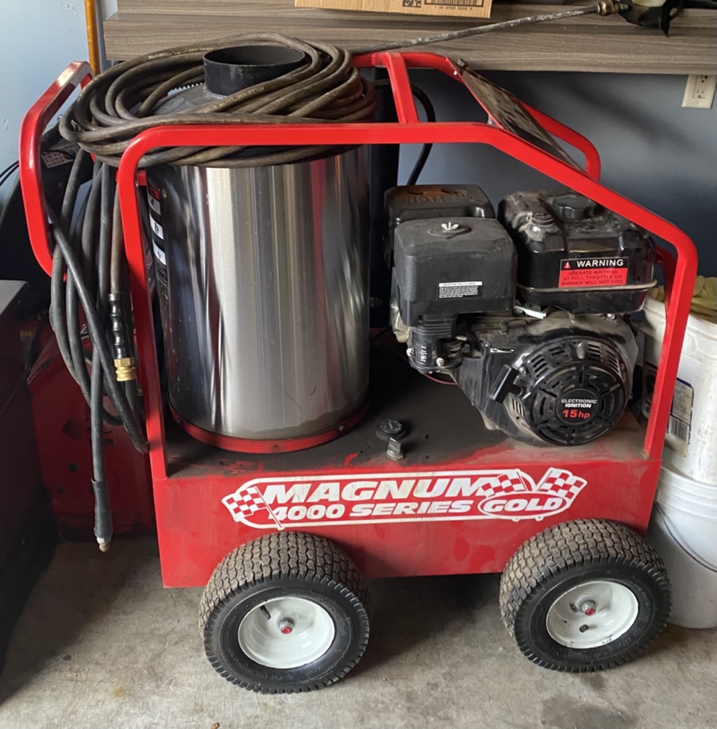 Magnum 4000 Series Gold Pressure Washer - 15 HP - photo 2