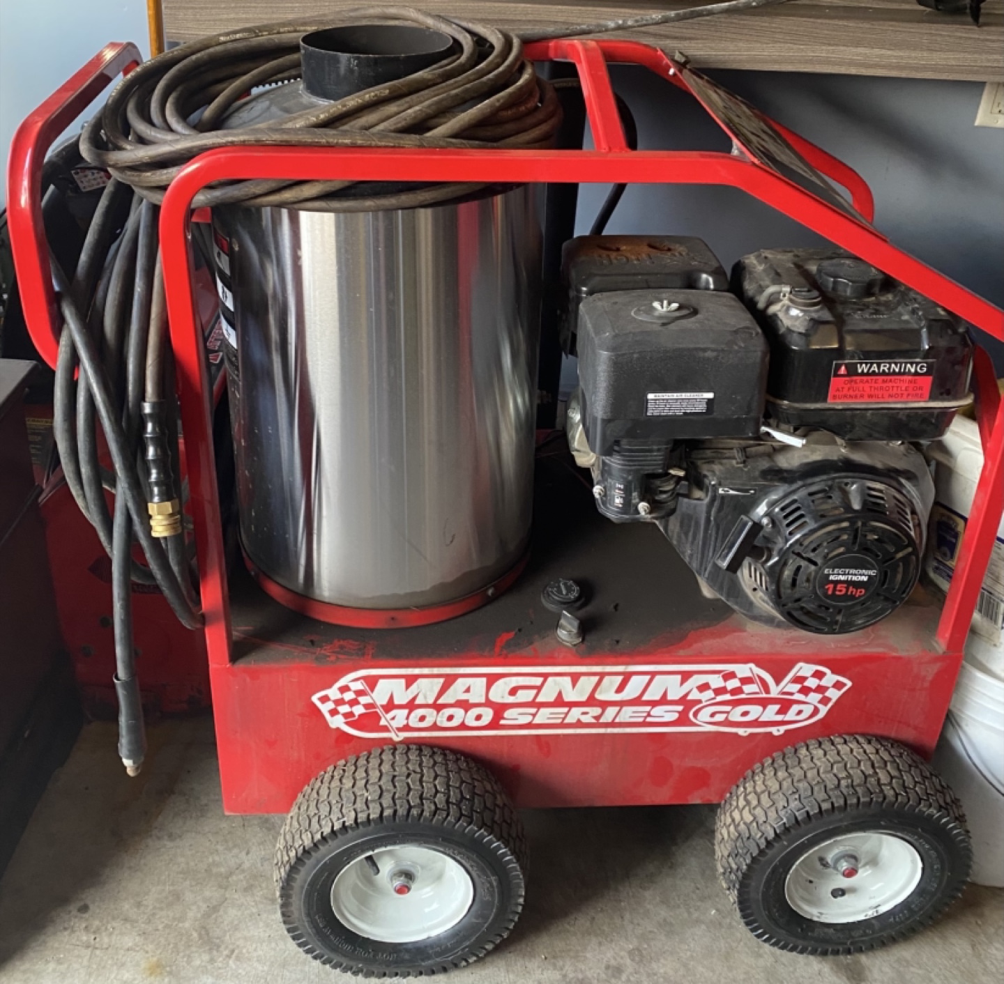 Magnum 4000 Series Gold Pressure Washer - 15 HP