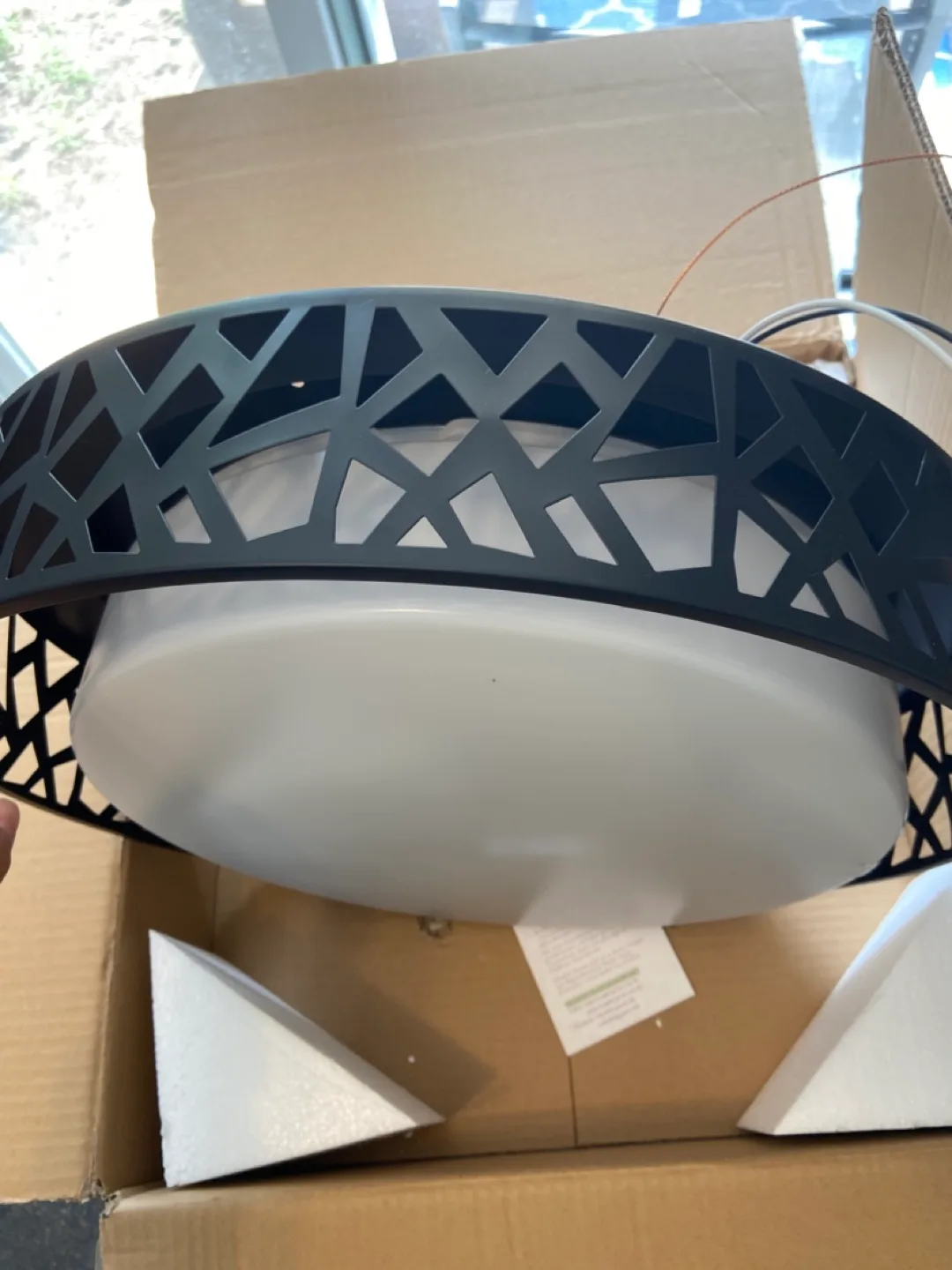 DINGLIGTING Ceiling Light Fixture - Brand New thumbnail