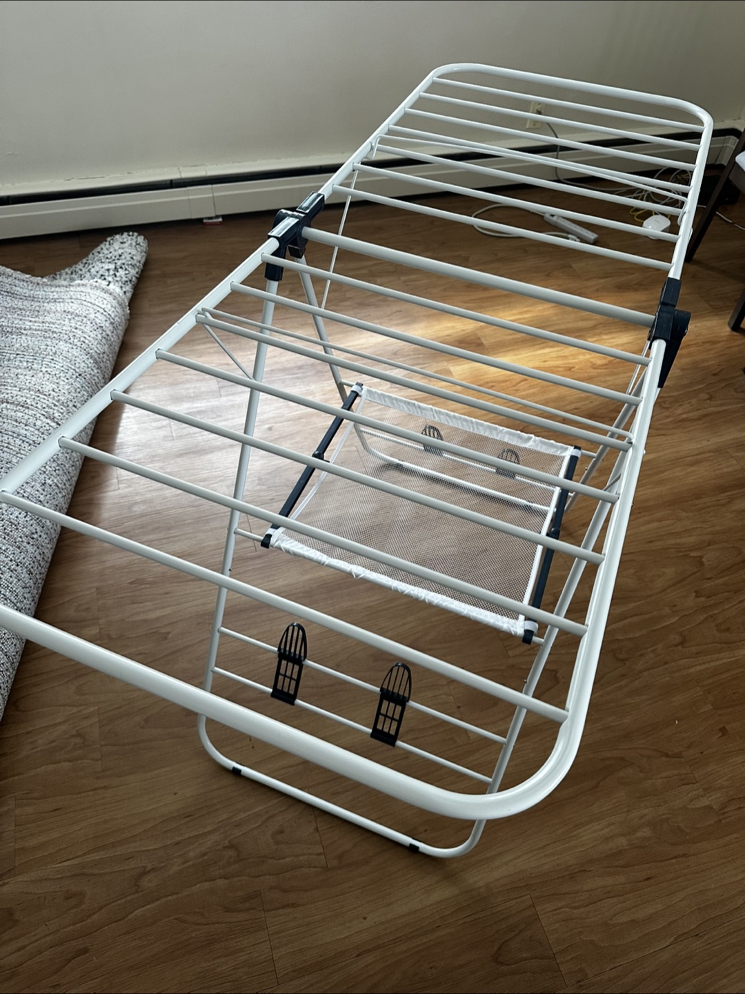 Foldable White Clothes Drying Rack - photo 2