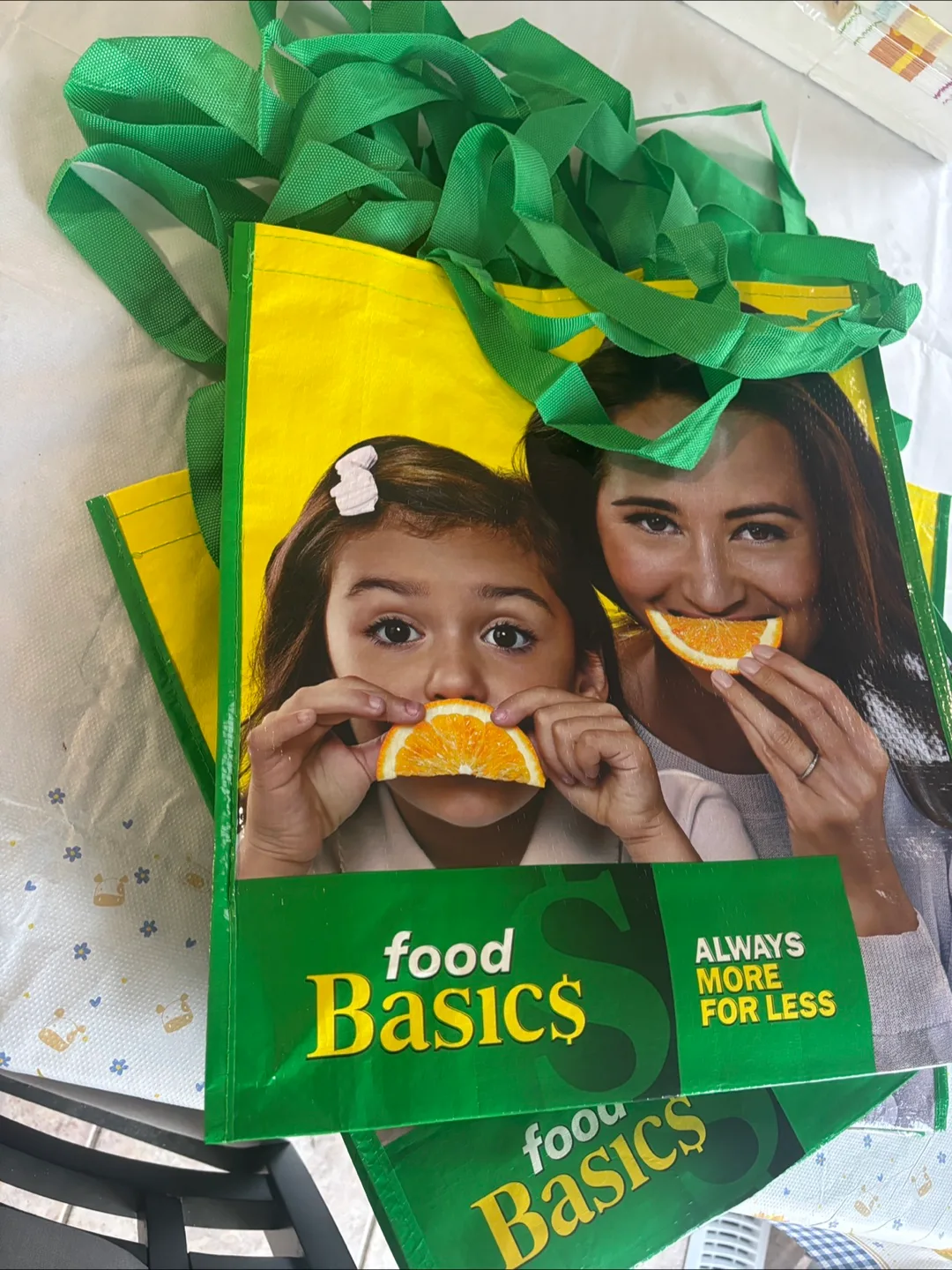 Reusable grocery bags thumbnail