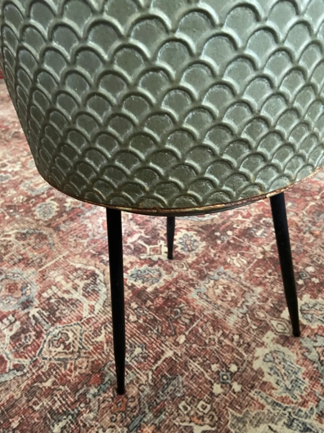 Metal Plant Pot with Stand image indicator(2)