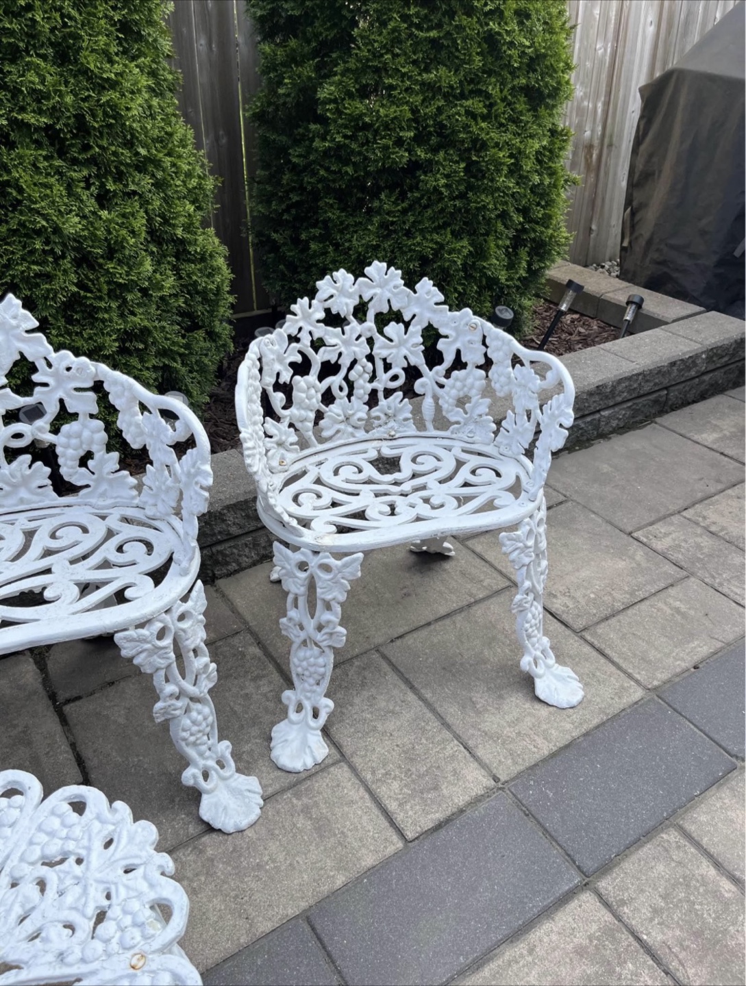 White Cast Aluminum Outdoor Patio Set - photo 5